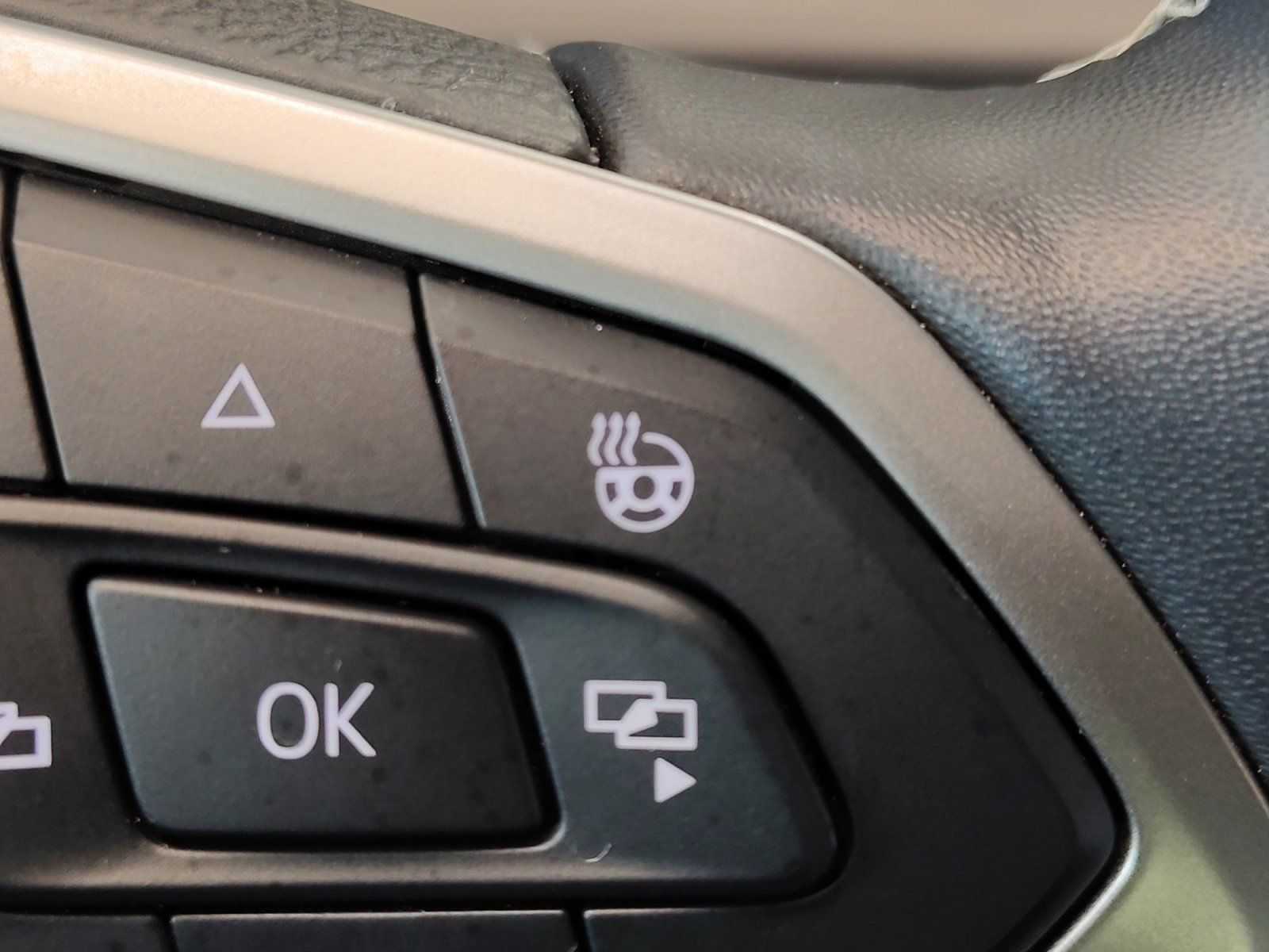 Used Car 2024 Volkswagen Taos  1.5t S For Sale Under $25,000 In San Antonio, Texas