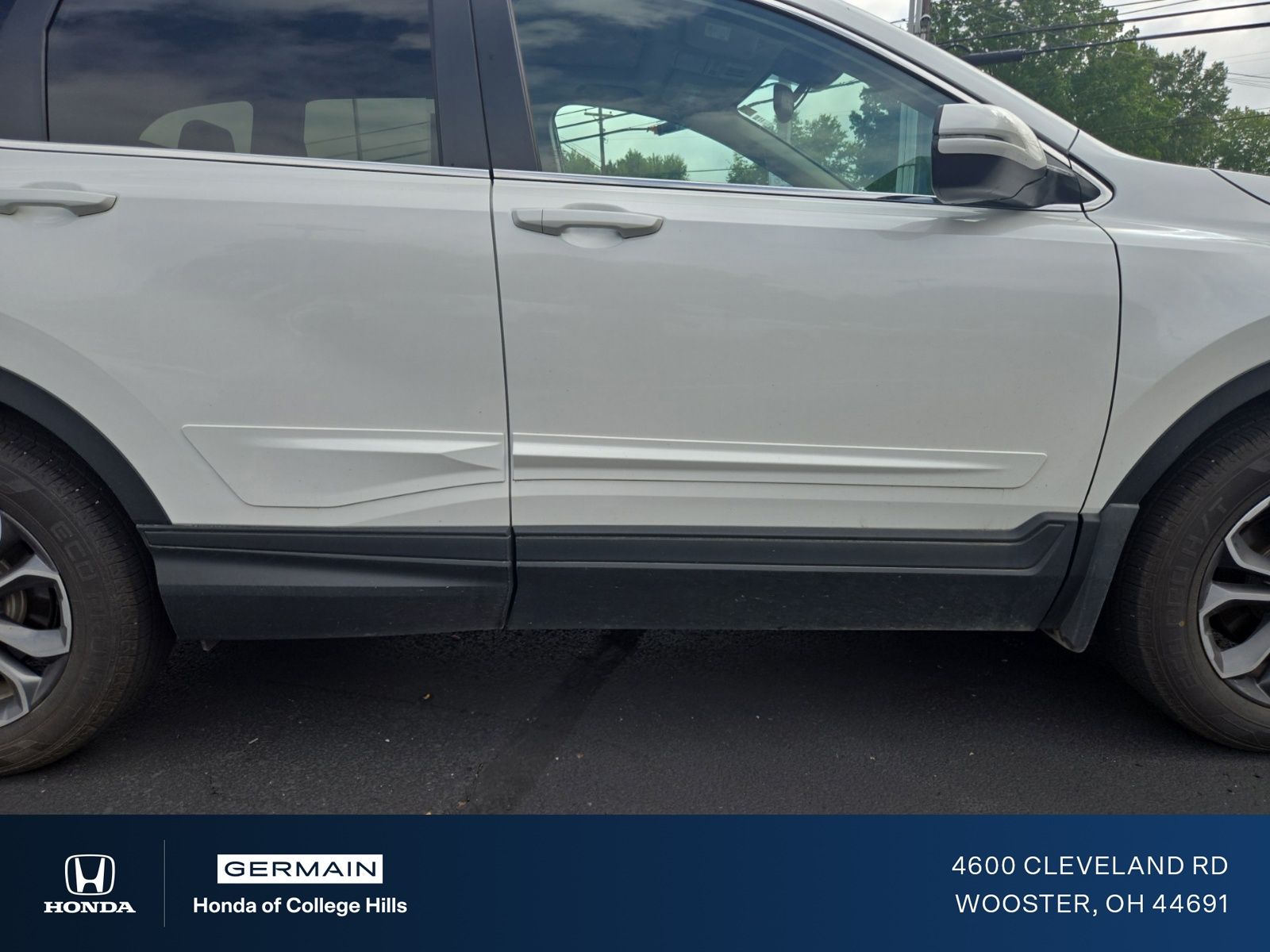 Used 2021 White Honda EX-L image 21