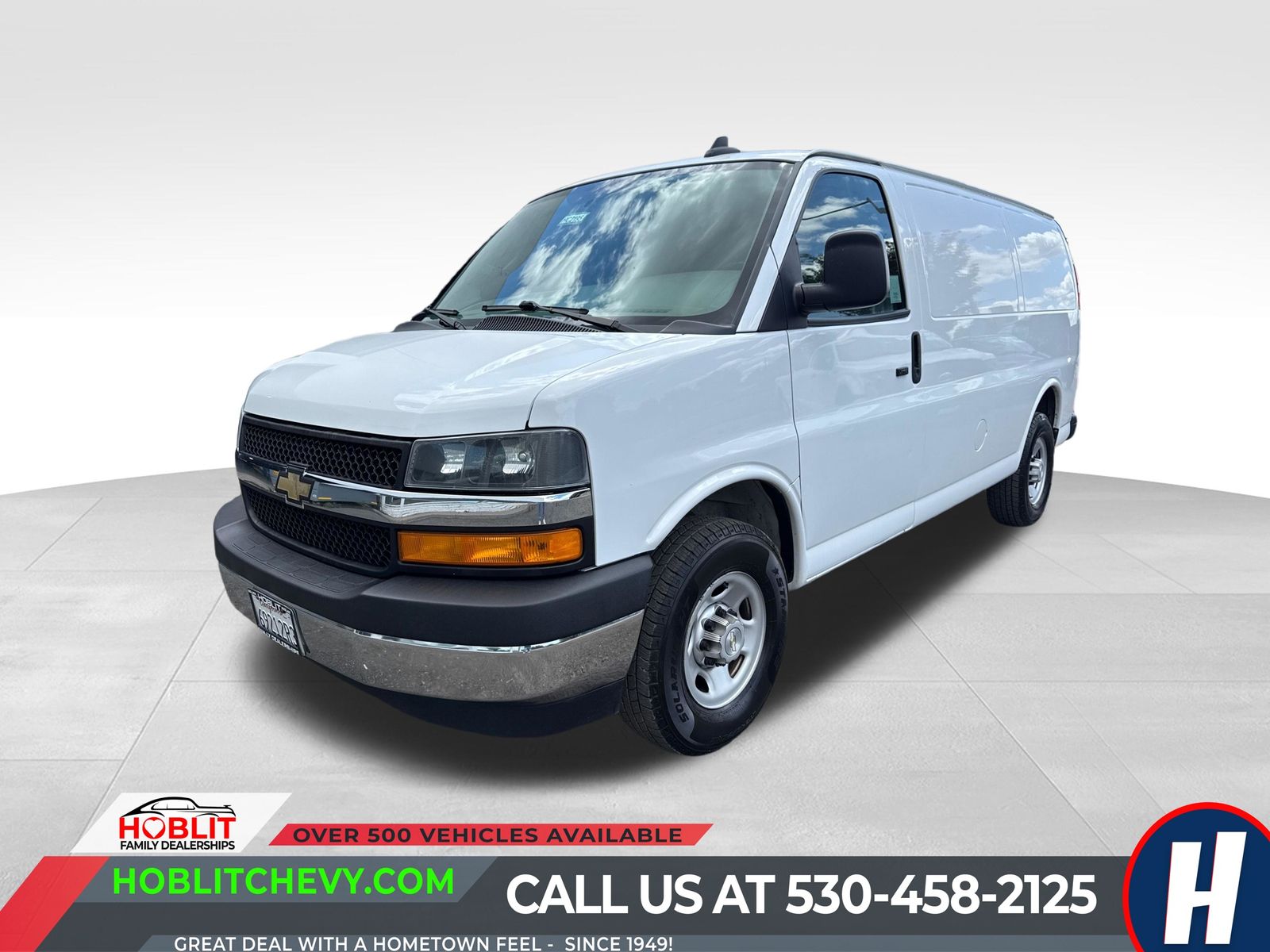 Summit White 2022 Chevrolet Express Cargo Van Rear-Wheel Drive 8-Speed Automatic Overdrive