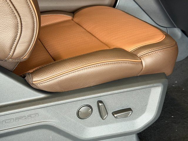 New 2026 Star White Metallic Tri-Coat Ford King Ranch image 11