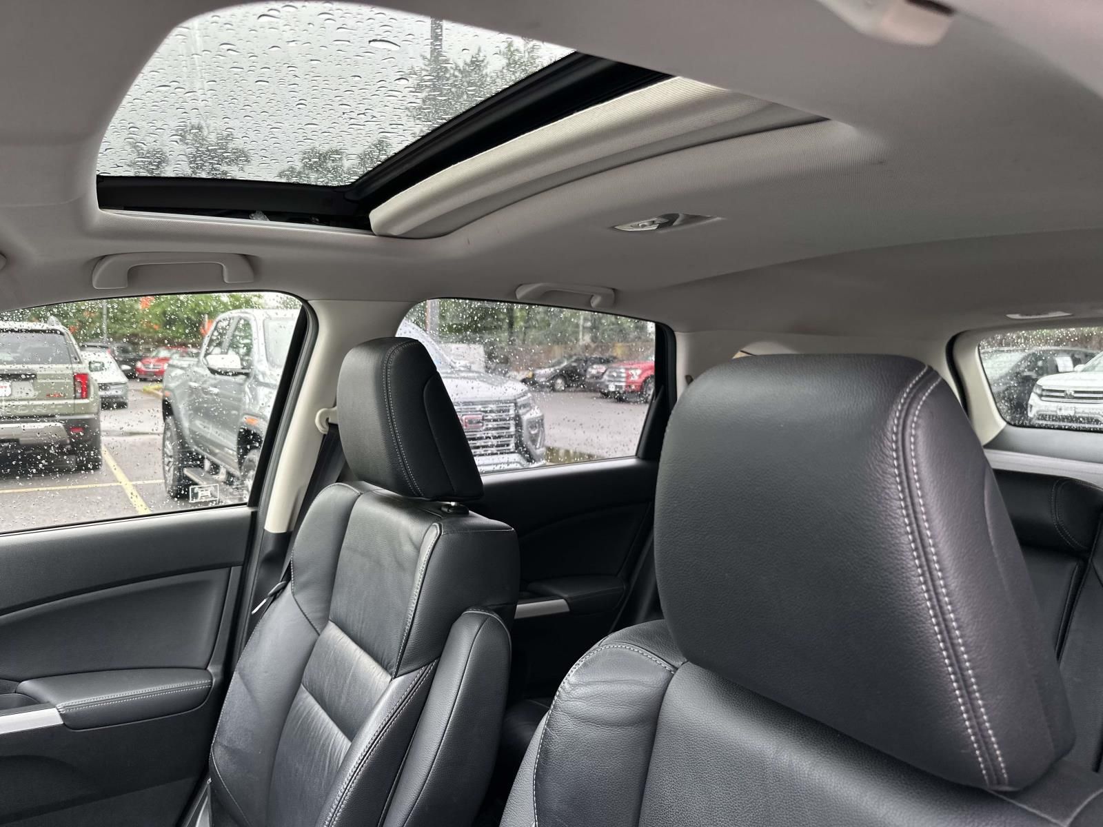 Used 2012  Honda EX-L image 9