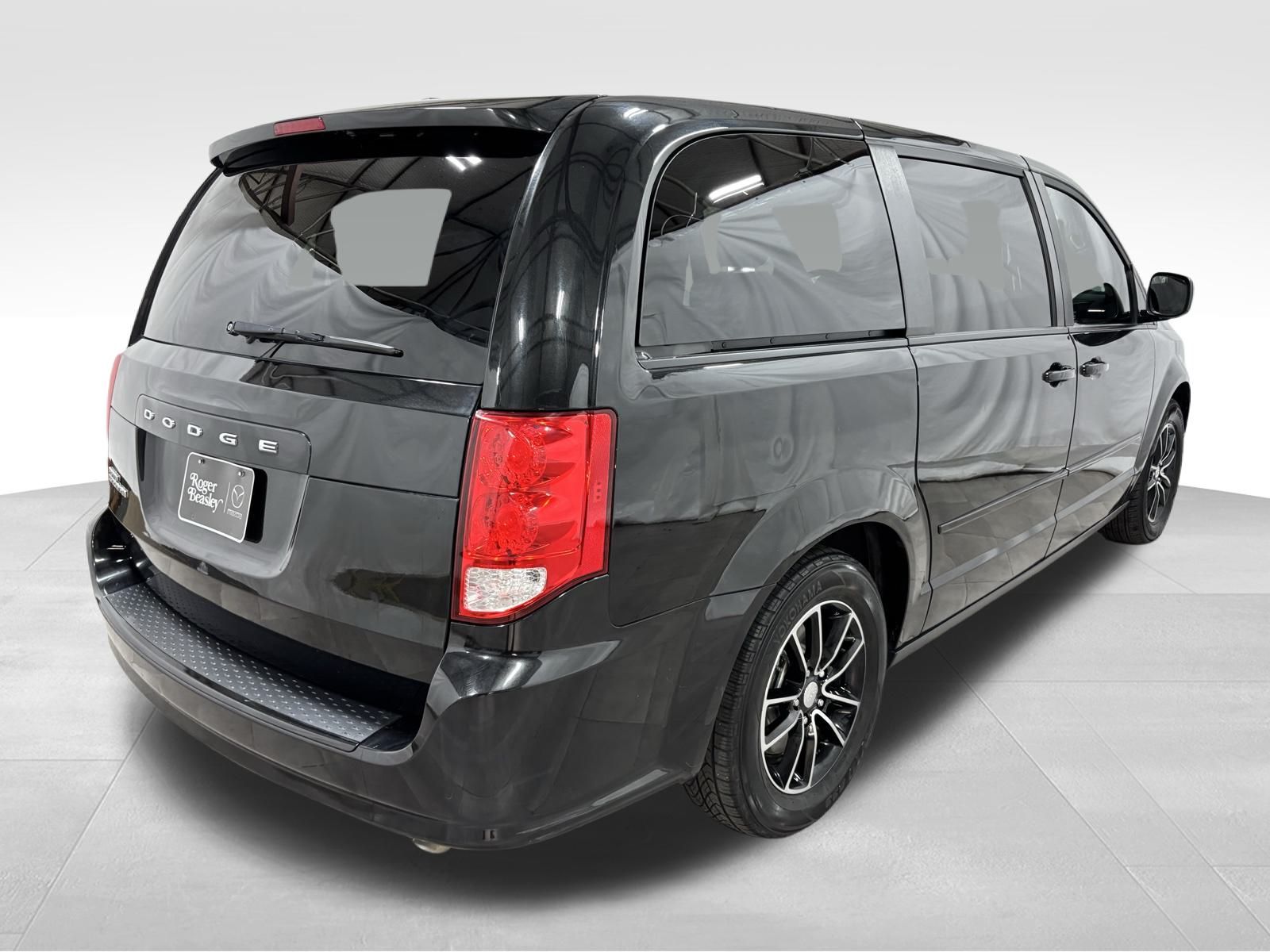 Used Car 2016 Dodge Grand Caravan  Sxt For Sale Under $12,000 In Austin, Texas