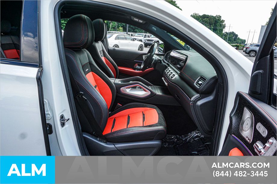 Used 2024 White Mercedes-Benz GLE 53 AMG® image 23