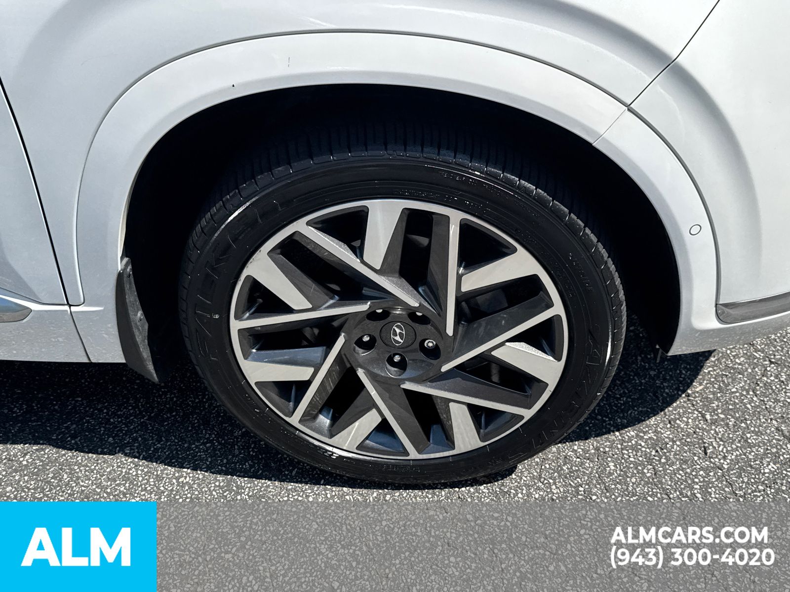 2023 Hyundai Santa Fe Calligraphy photo 9