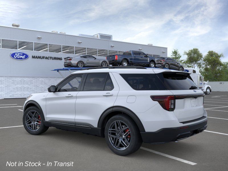 New 2026 Space White Metallic Ford ST-Line image 6