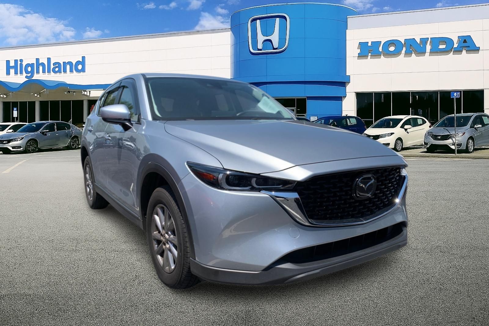 Used 2022 Silver Mazda 2.5 S Preferred Package image 5