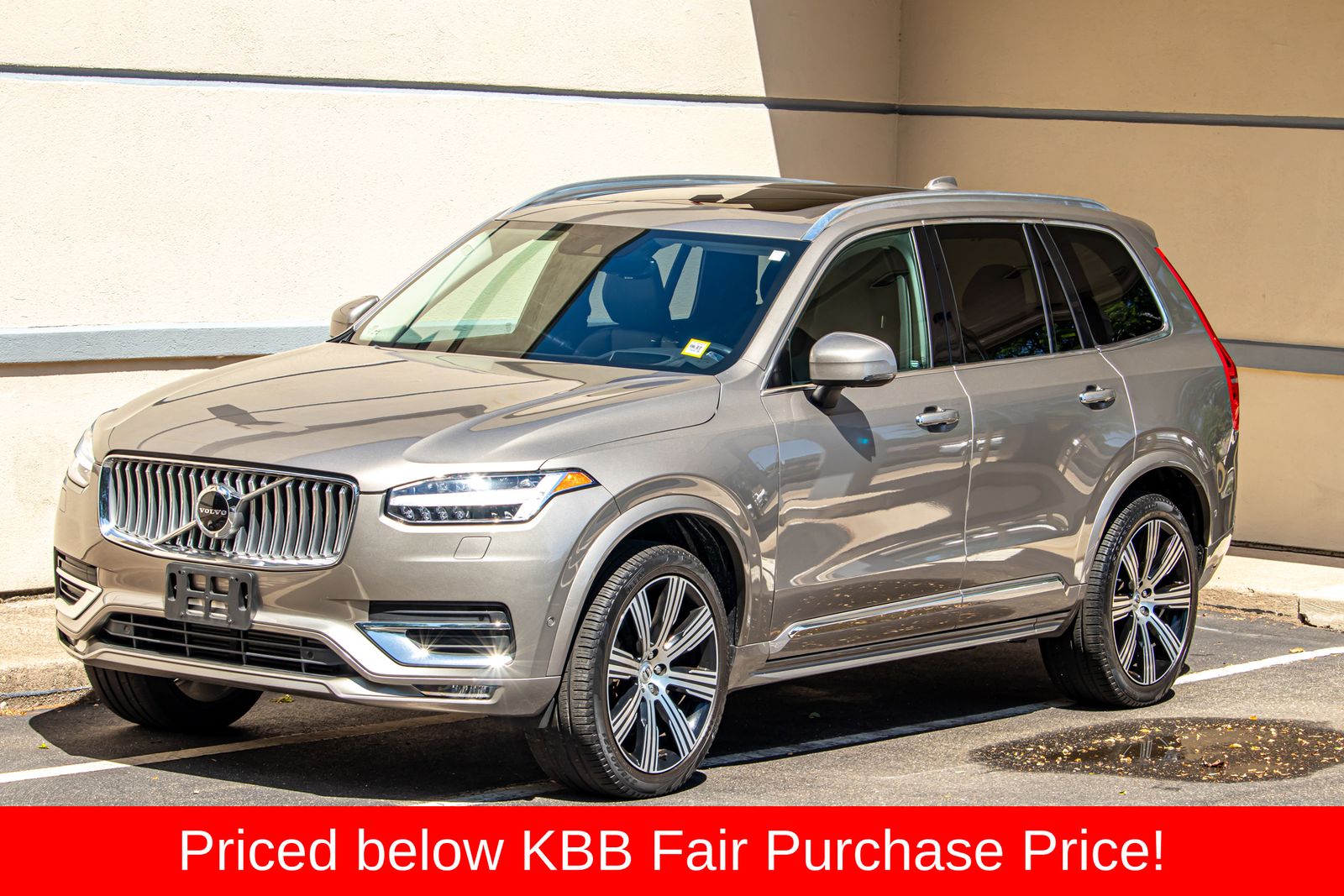 Gray Metallic 2022 Volvo XC90 SUV / Crossover All-Wheel Drive Automatic