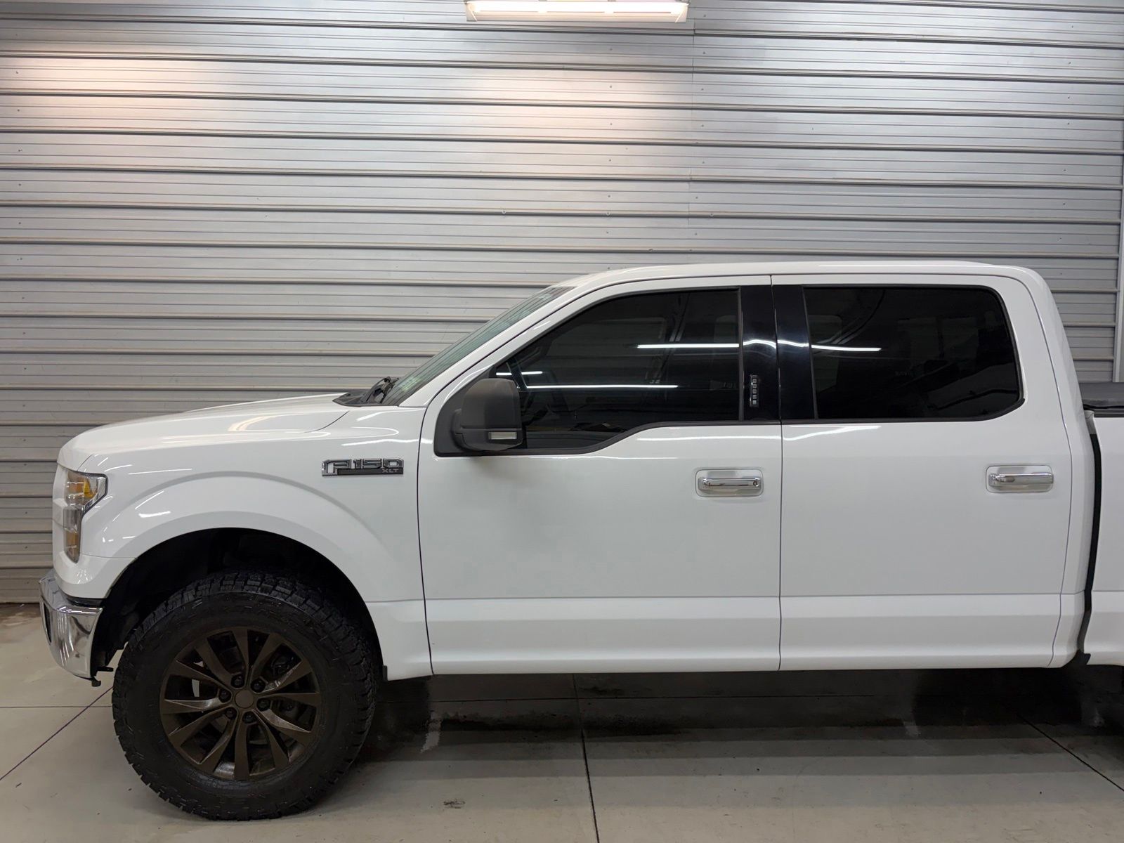 2017 Ford F-150 XLT - Image 3