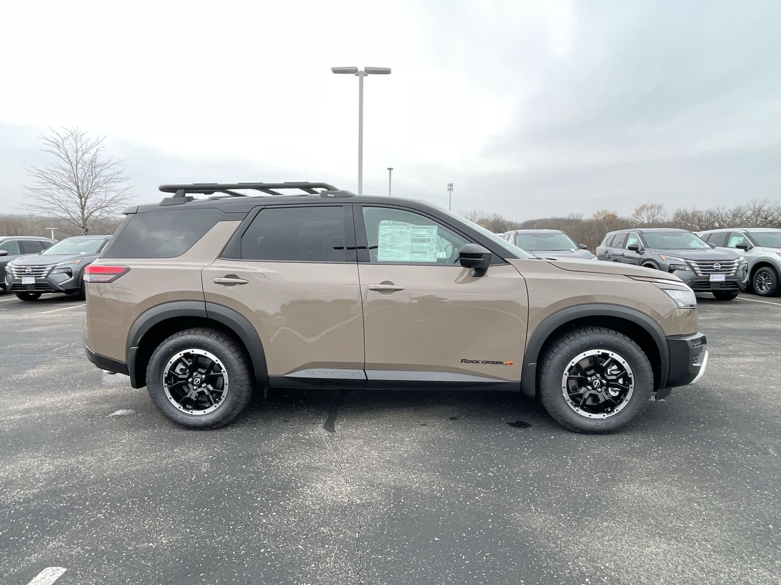 2025 Nissan Pathfinder Rock Creek 38