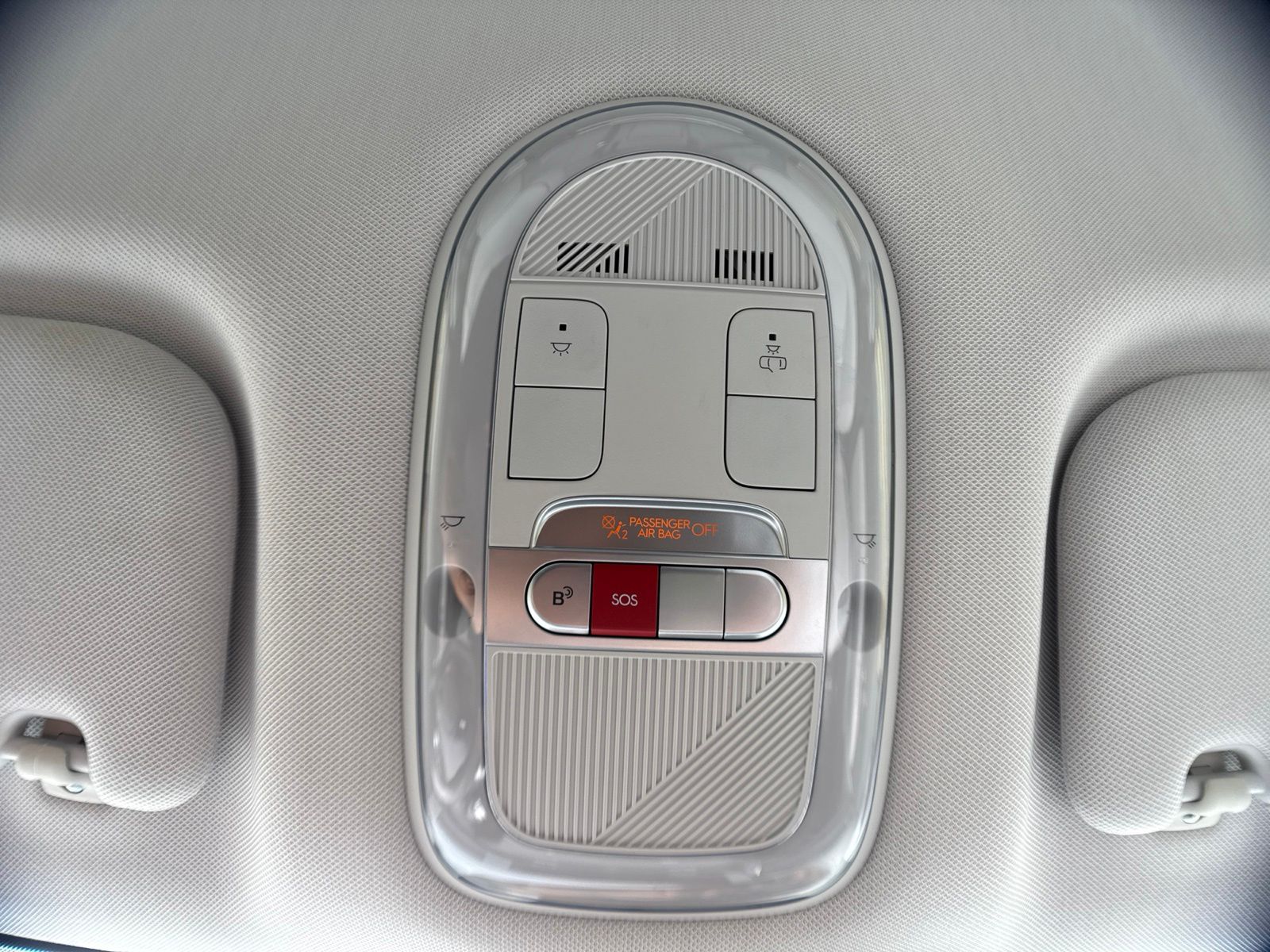 Used 2023 Gray Hyundai SEL image 25