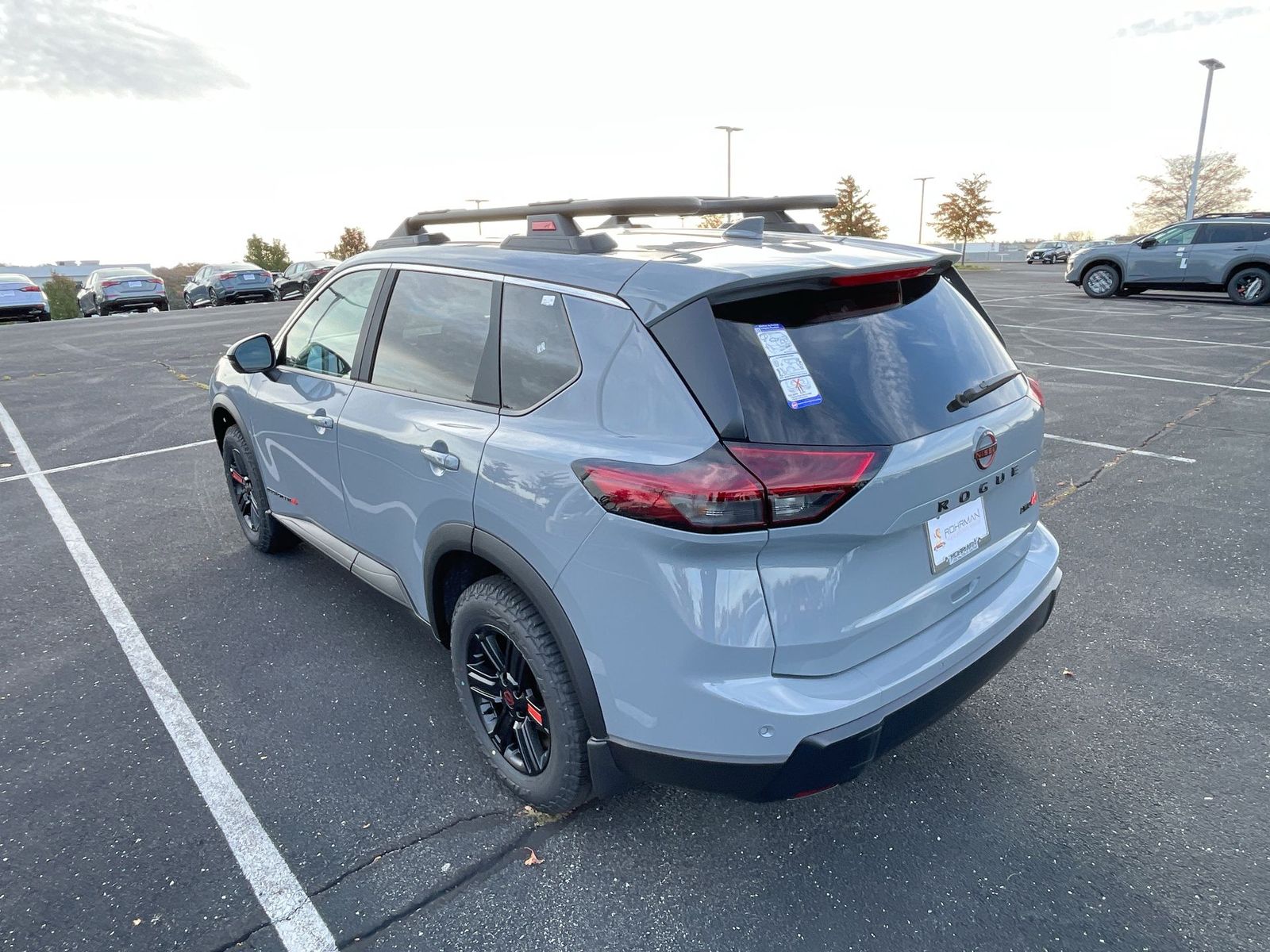 2025 Nissan Rogue Rock Creek 32