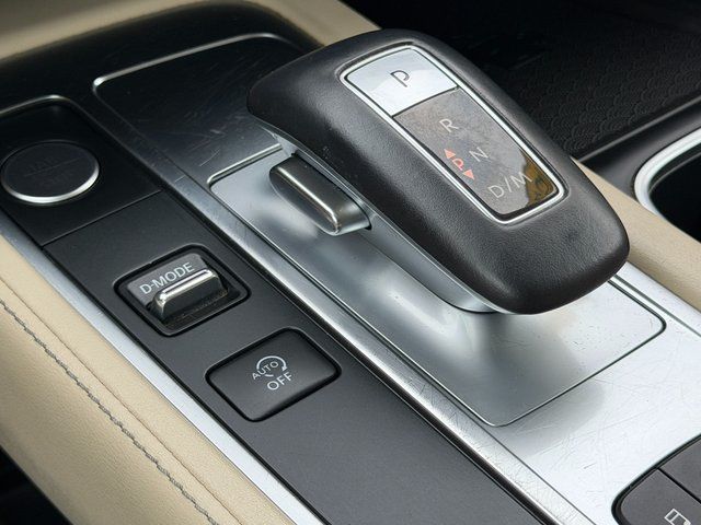 Used 2023 Mineral Black INFINITI LUXE image 22