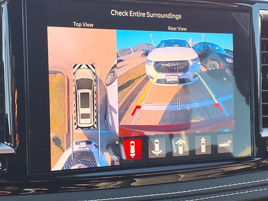 2026 Chrysler Pacifica Select - 7