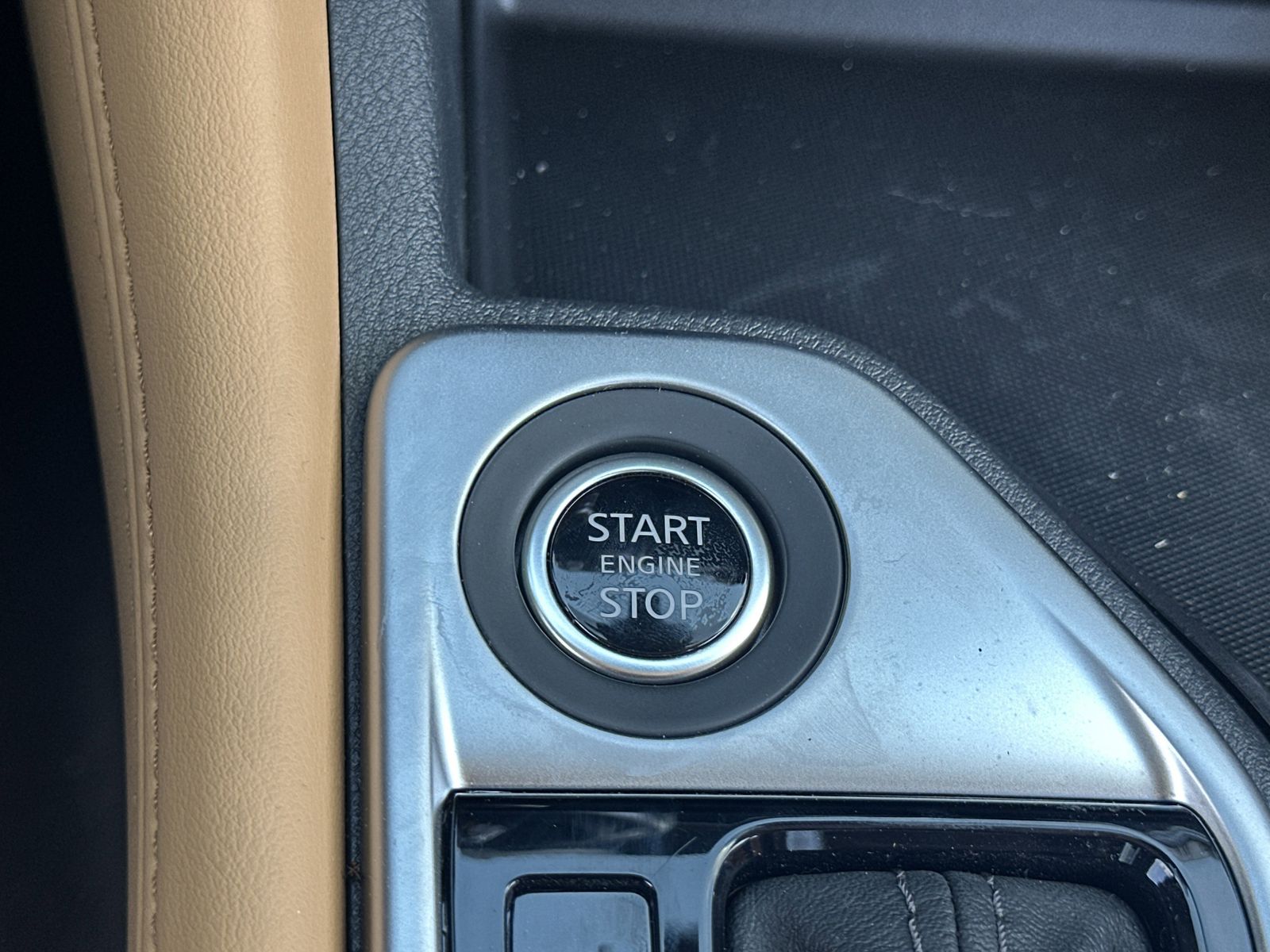 2025 Nissan Sentra SV photo 7