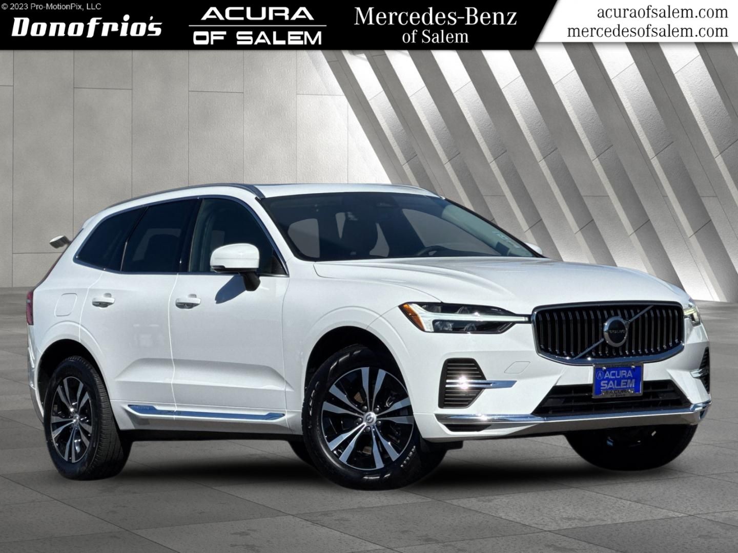 used 2022 Volvo XC60 Recharge Plug-In Hybrid car, priced at $33,998