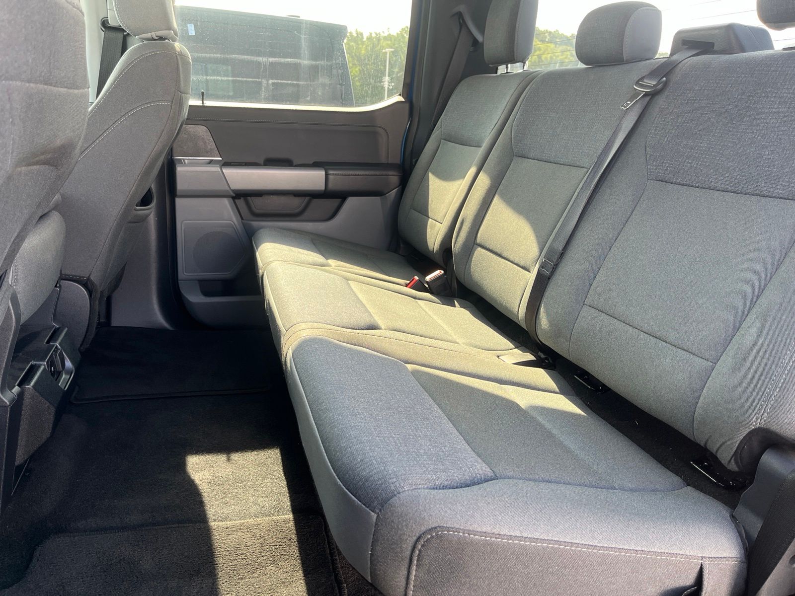 2025 Ford F-150 XLT - 11