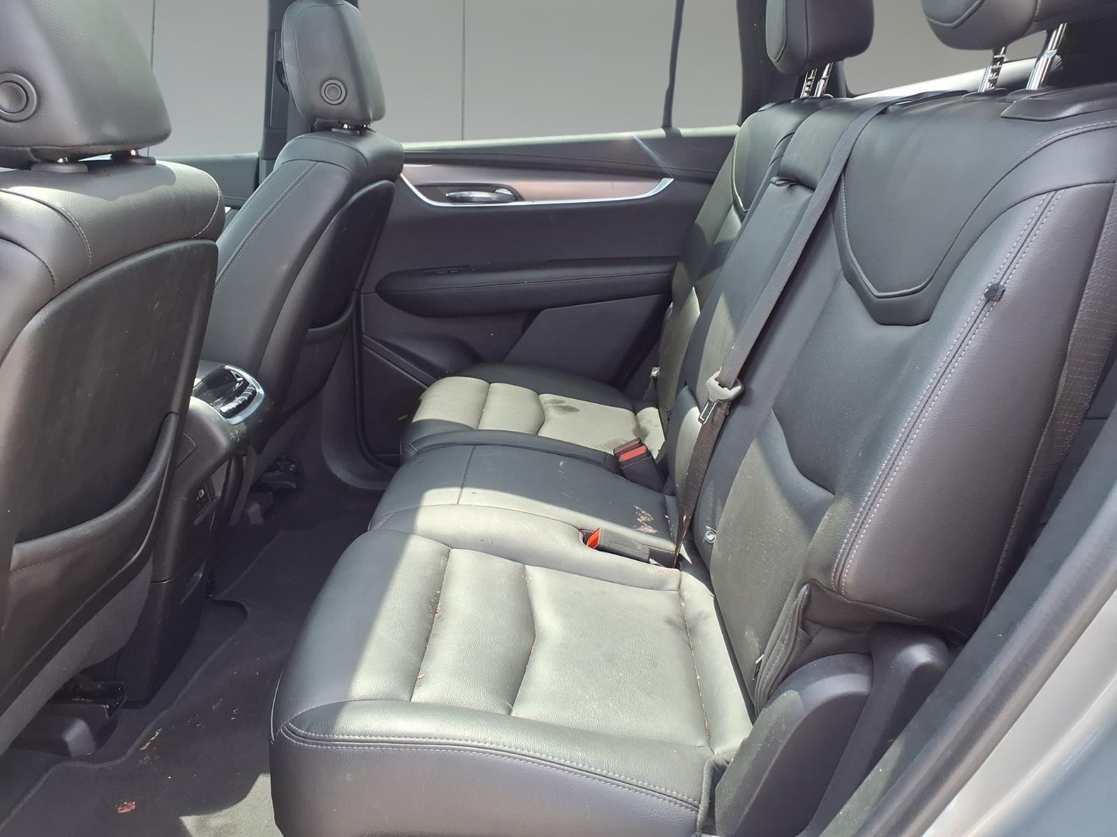 2023 Cadillac XT6 Luxury Silver at Tom Peacock Cadillac