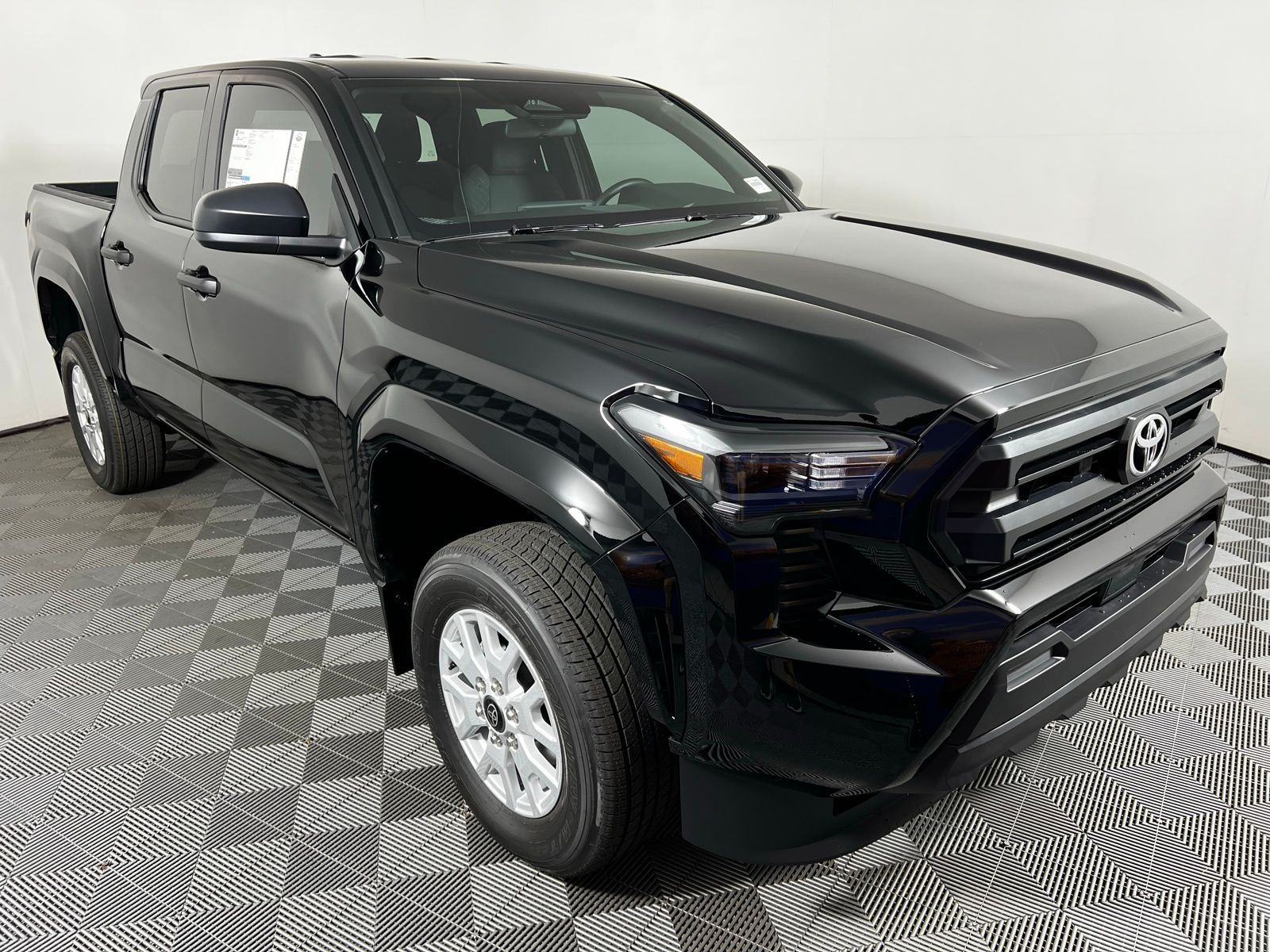 Thumbnail: 2025 Toyota Tacoma - 3