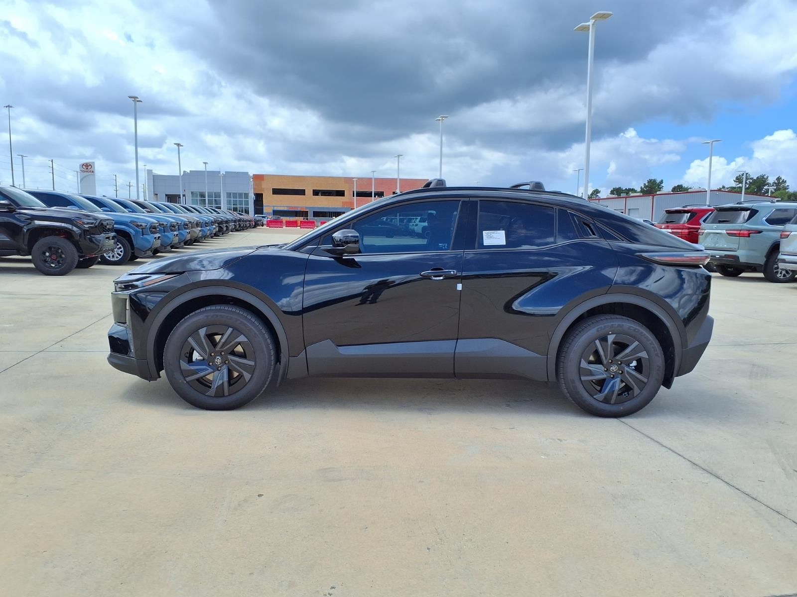 2026 Toyota C-HR SE - 7