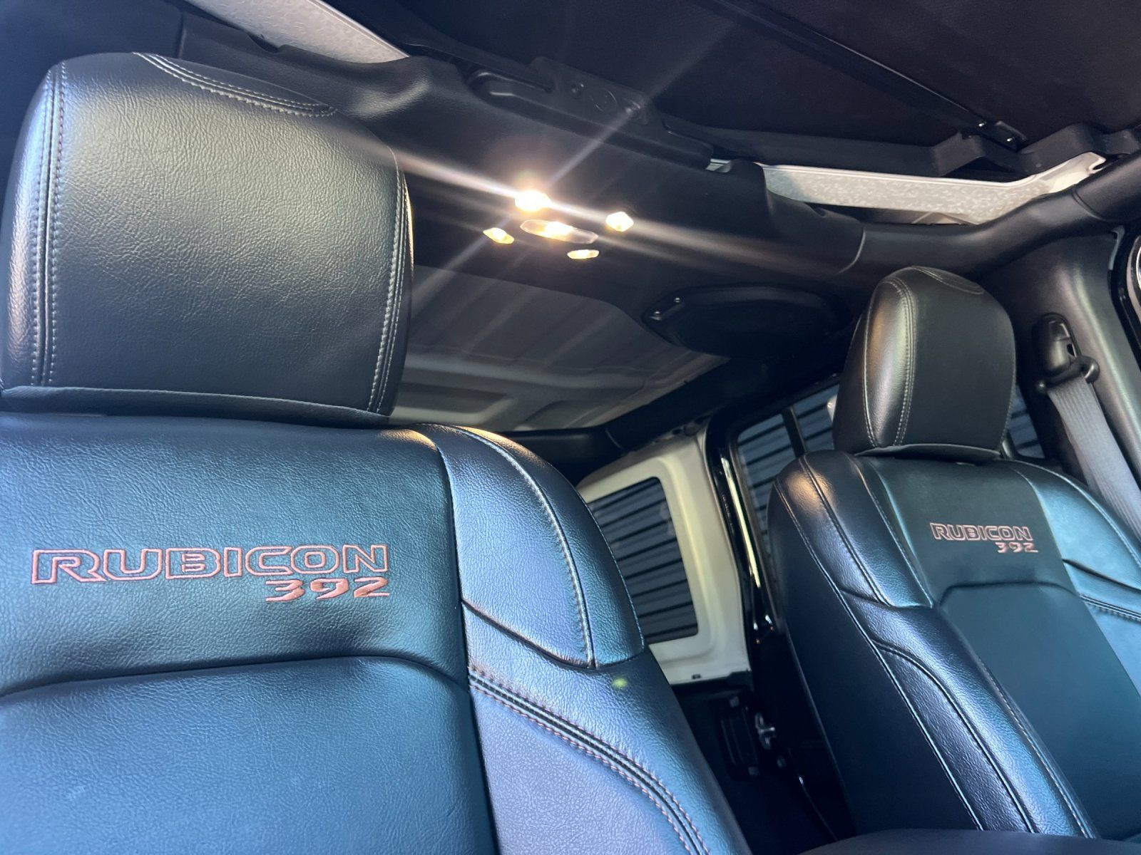 2023 Jeep Wrangler Rubicon 392 — full photo 16 of 28