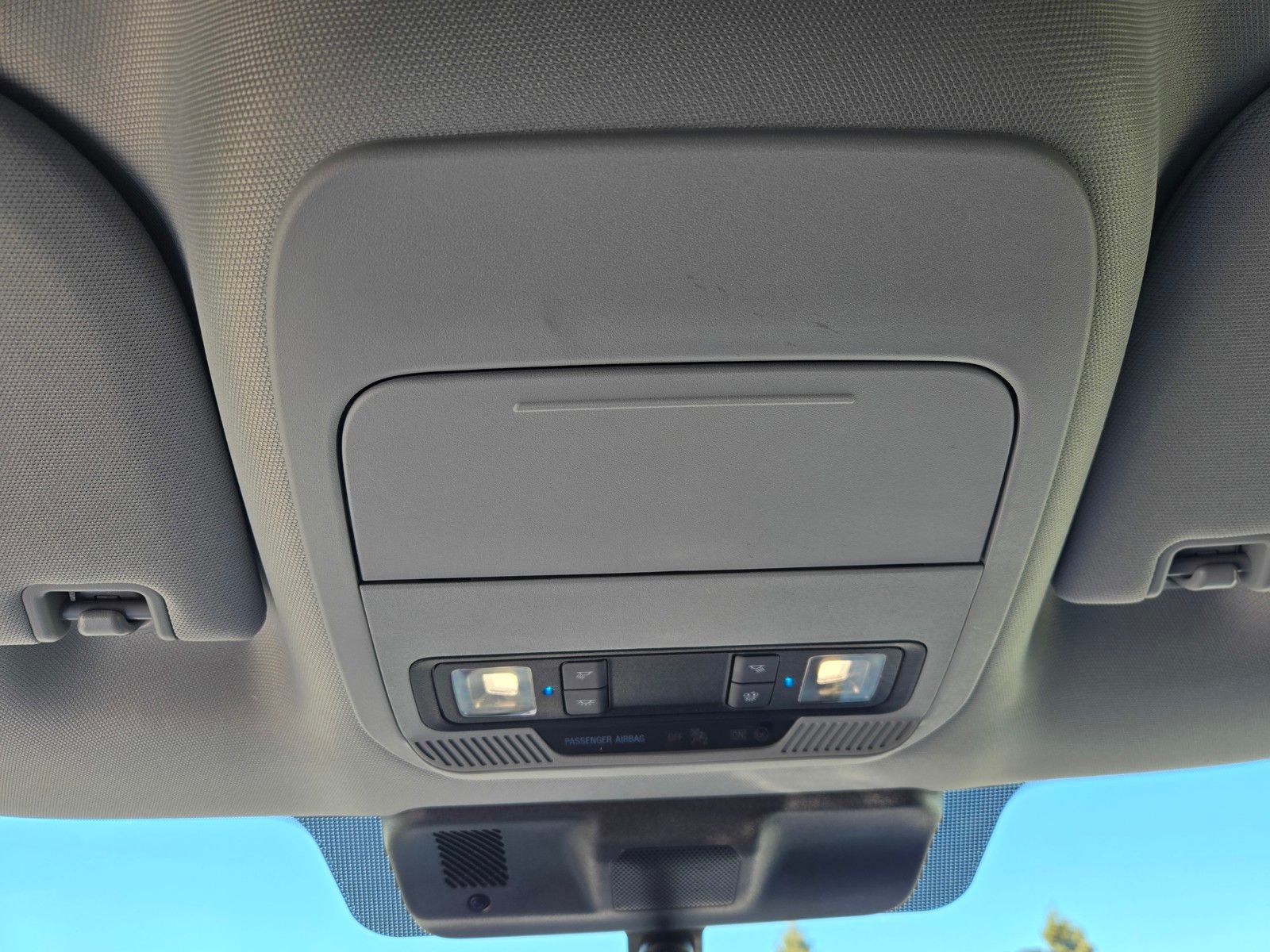 Used 2025 Red Ford XLT image 29