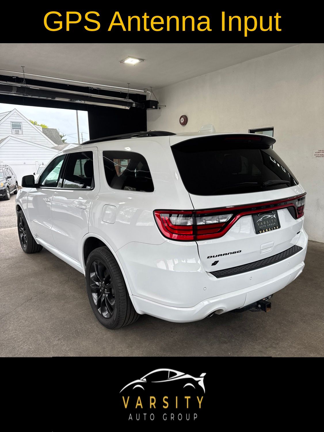View vehicle photo 6