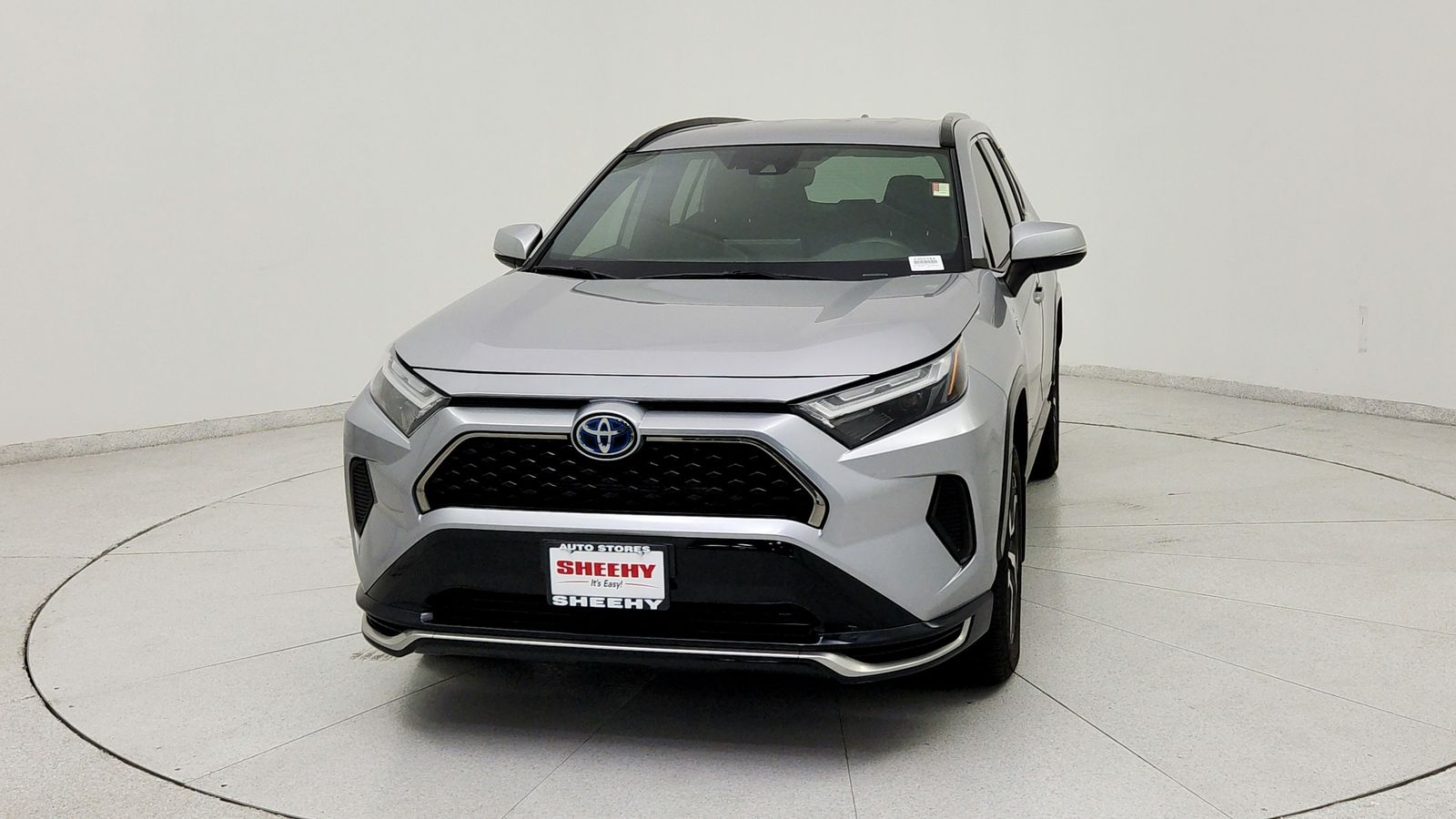 Used 2023 Silver Toyota SE image 2