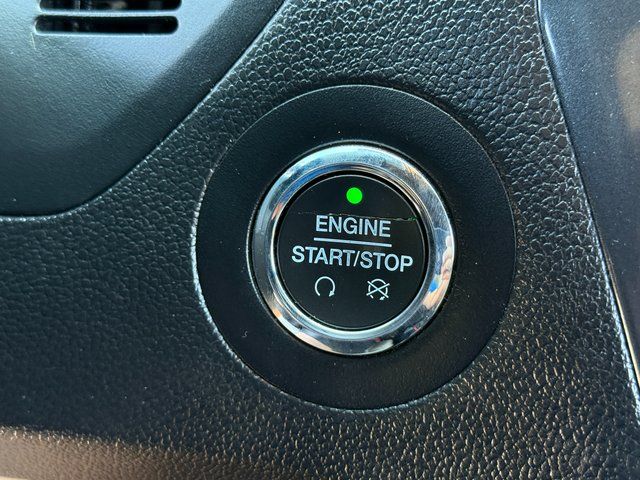 Certified Used 2018 White Platinum Tri-Coat Metallic Ford Limited image 29