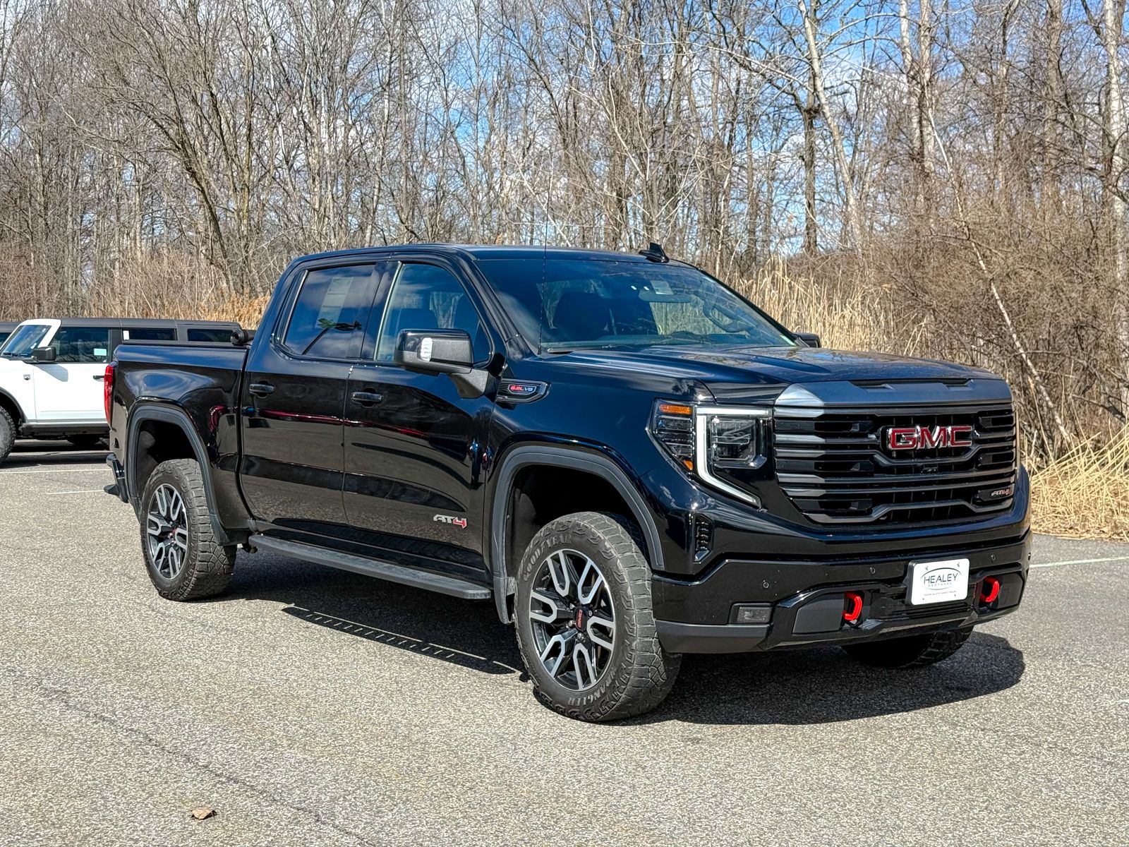 Onyx Black 2024 GMC Sierra 1500 AT4 Crew Cab 4WD Pickup Truck Four-Wheel Drive Automatic