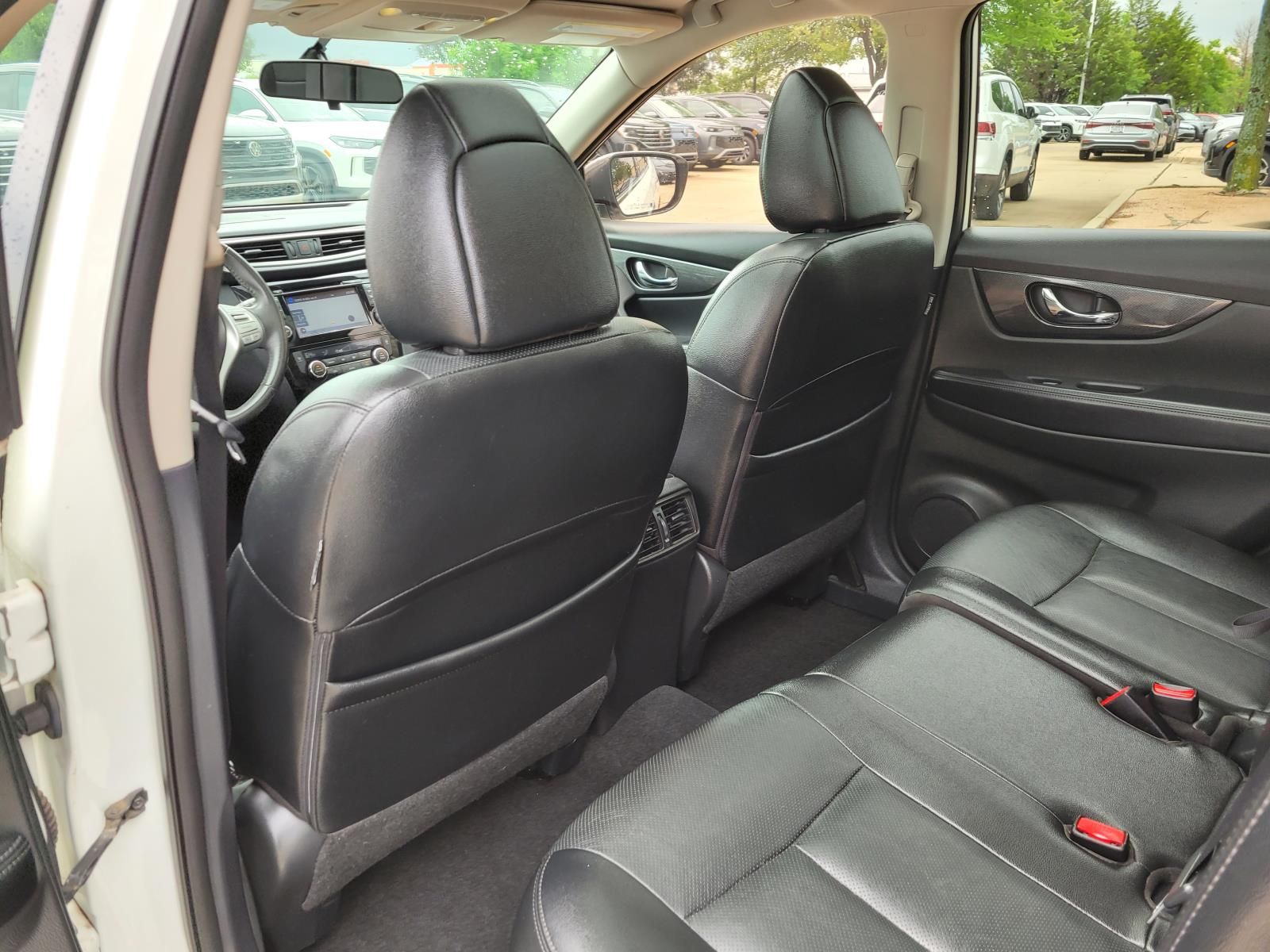 used 2016 Nissan Rogue car, priced at $14,000