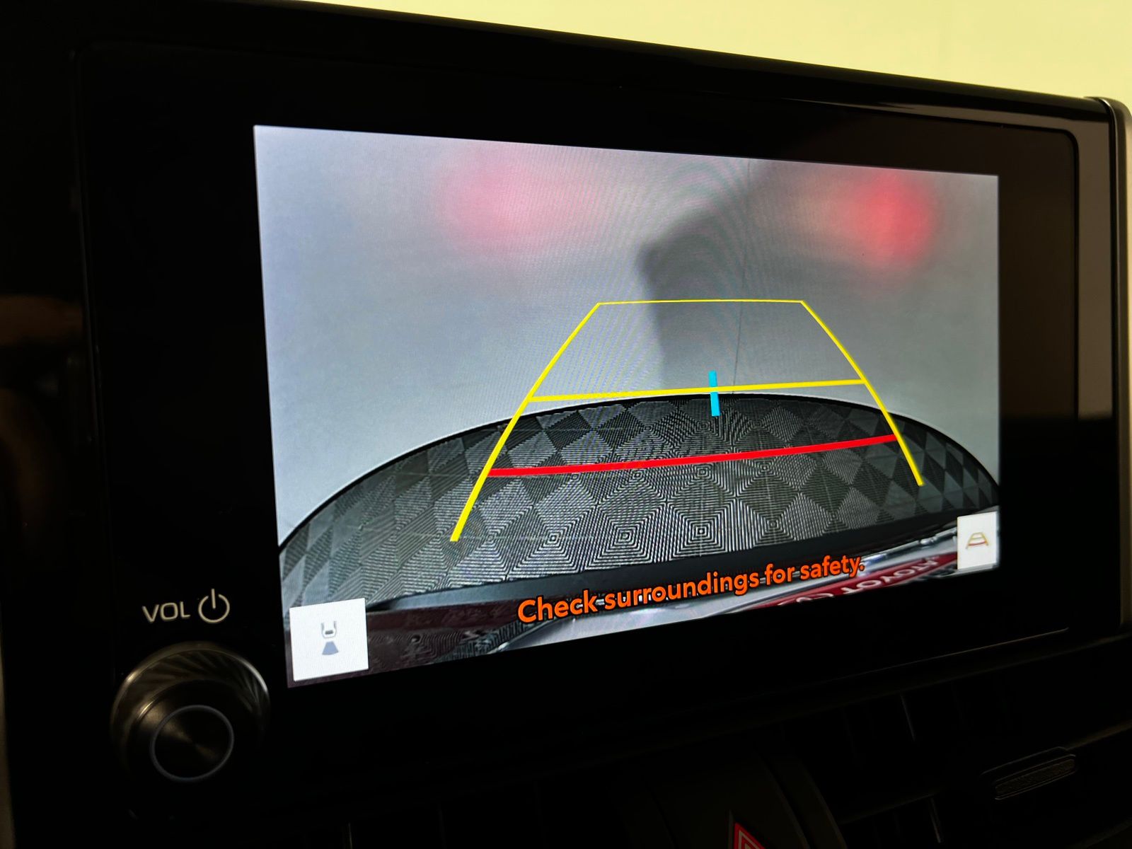 Thumbnail: 2025 Toyota RAV4 - 17