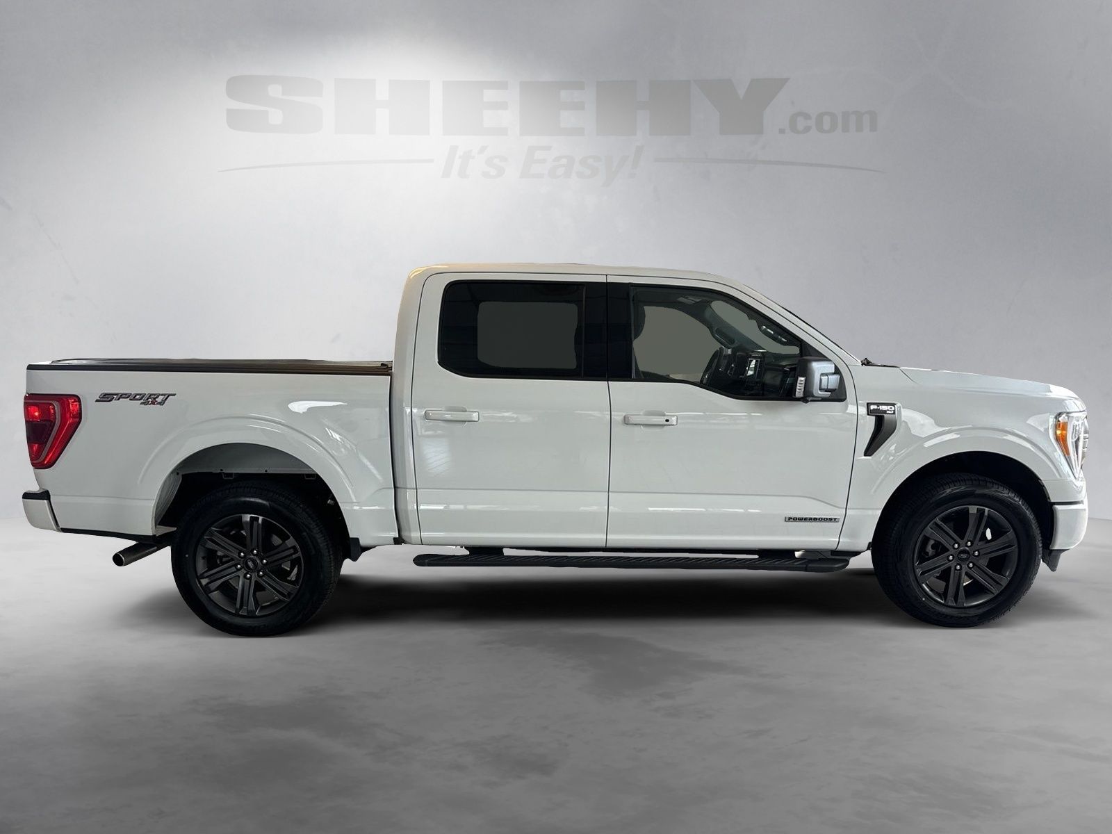Certified Used 2023 Oxford White Ford XLT image 6