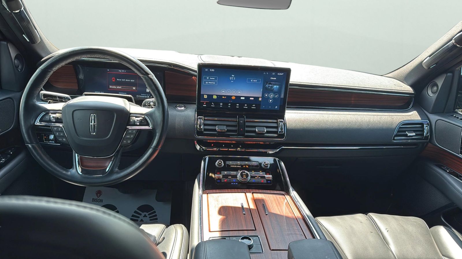 Used Car 2024 Lincoln Navigator  Reserve For Sale Under $70,000 In Austin, Texas