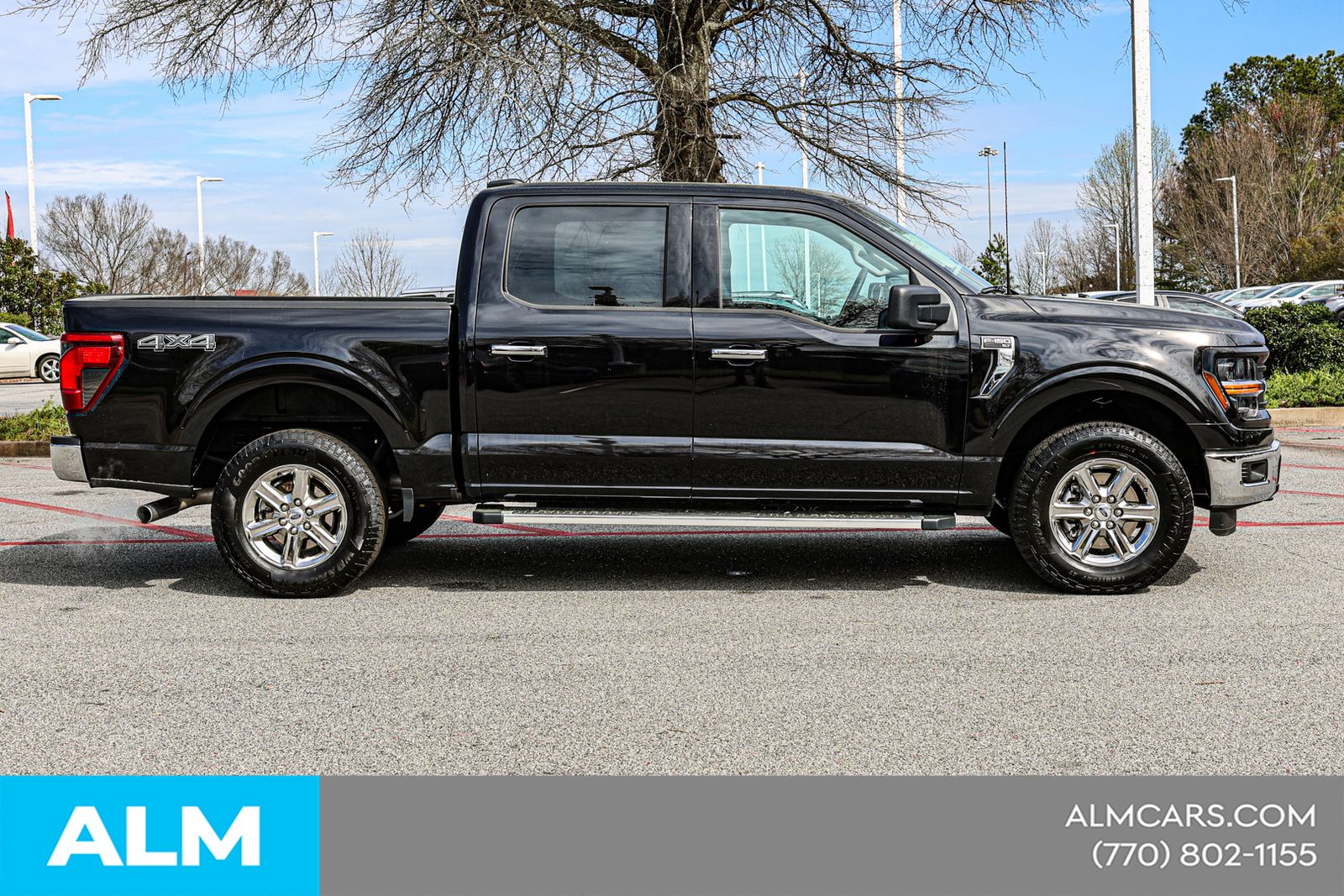 Used 2025 Black Ford XLT image 10