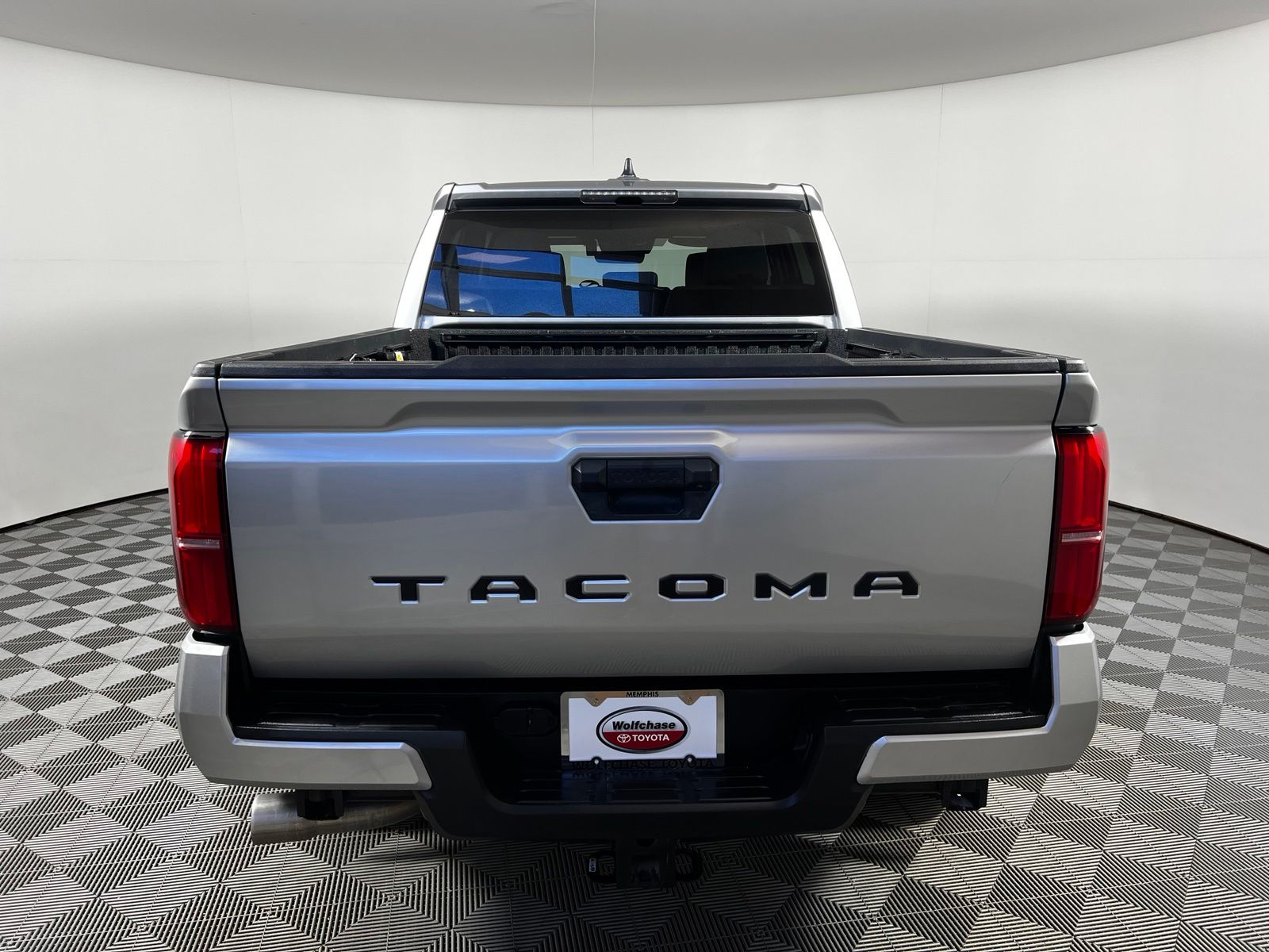 Thumbnail: 2024 Toyota Tacoma - 6