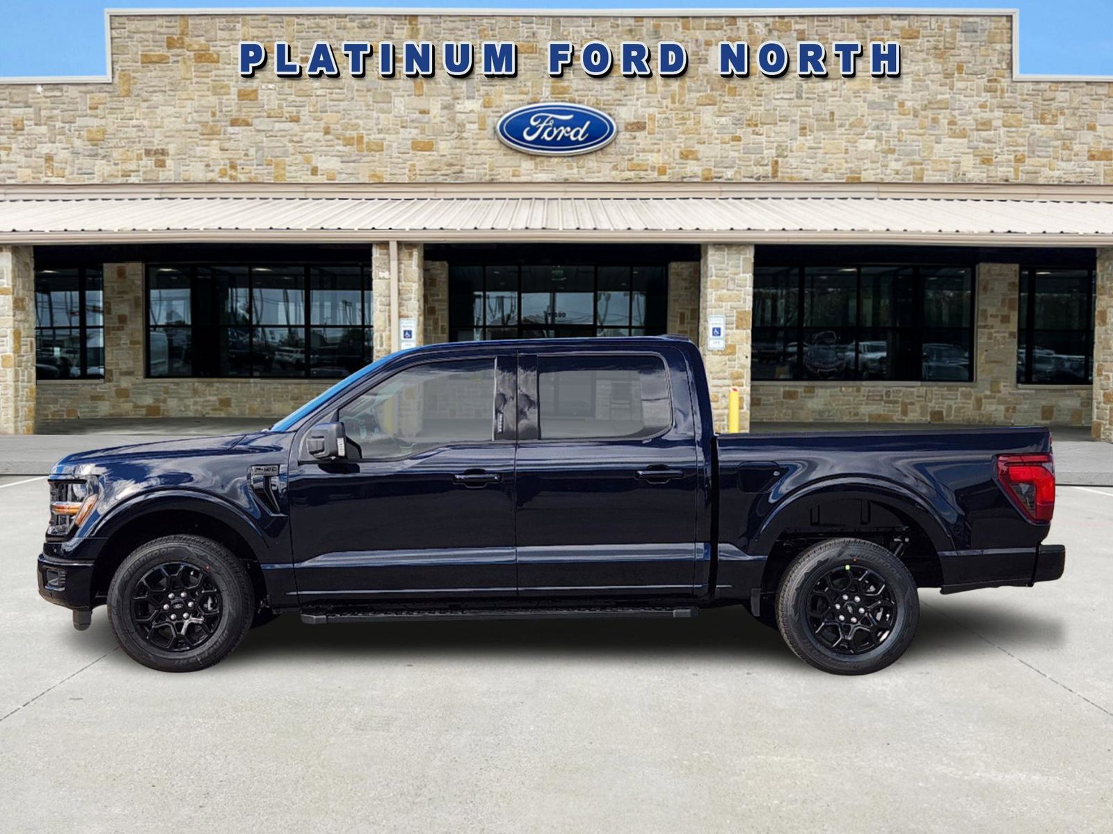 2024 Ford F-150 XLT 3