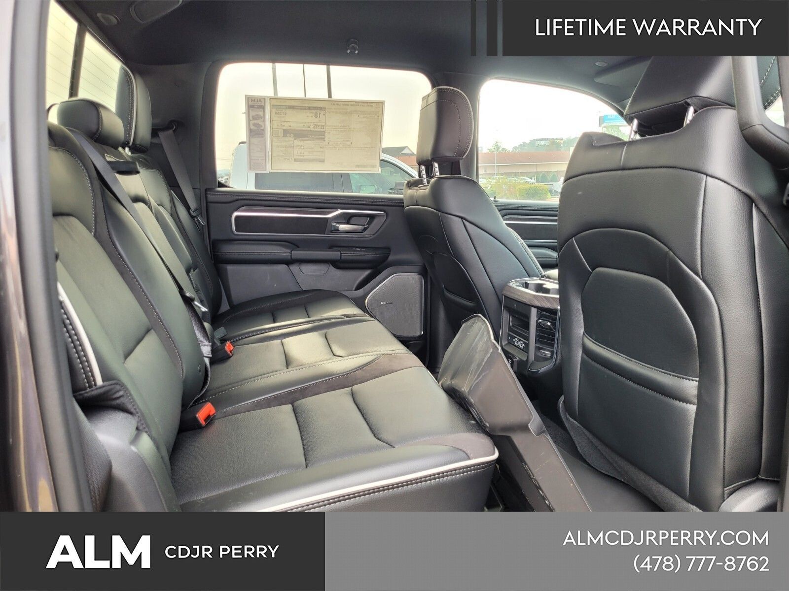 2026 RAM 1500 Laramie - Photo 16