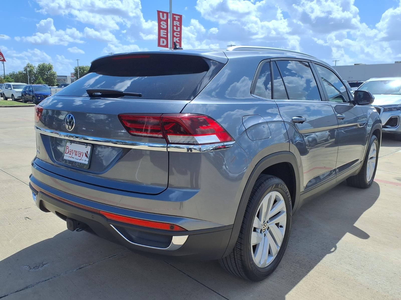 2023 Volkswagen Atlas Cross Sport 3.6L V6 SE w/Technology Gray at Toyota of Victoria