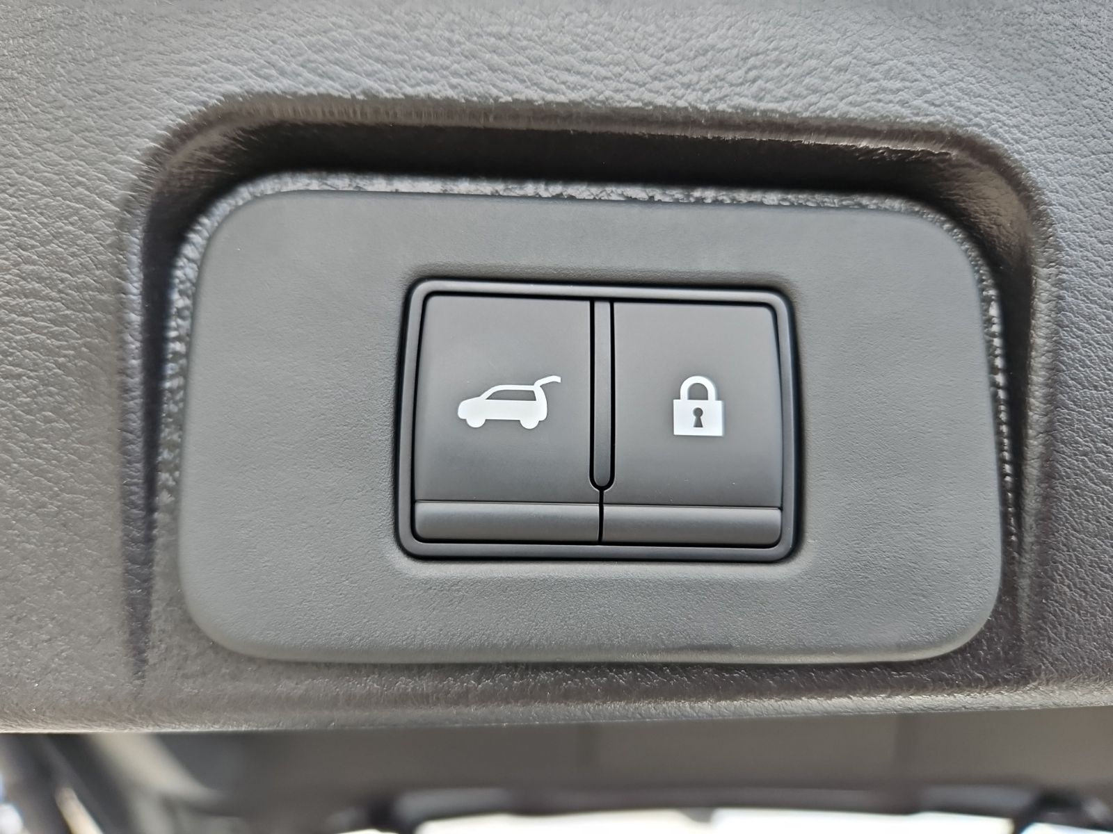 Used 2026 White Nissan SV image 28