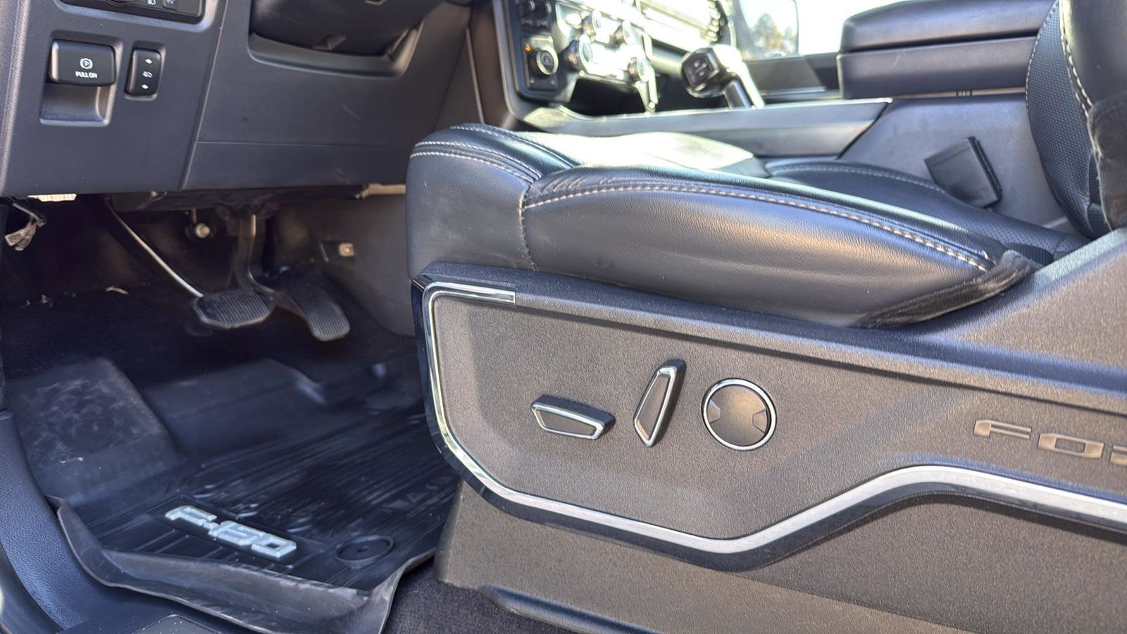 Used Car 2022 Ford F-150  Platinum For Sale Under $50,000 In Austin, Texas