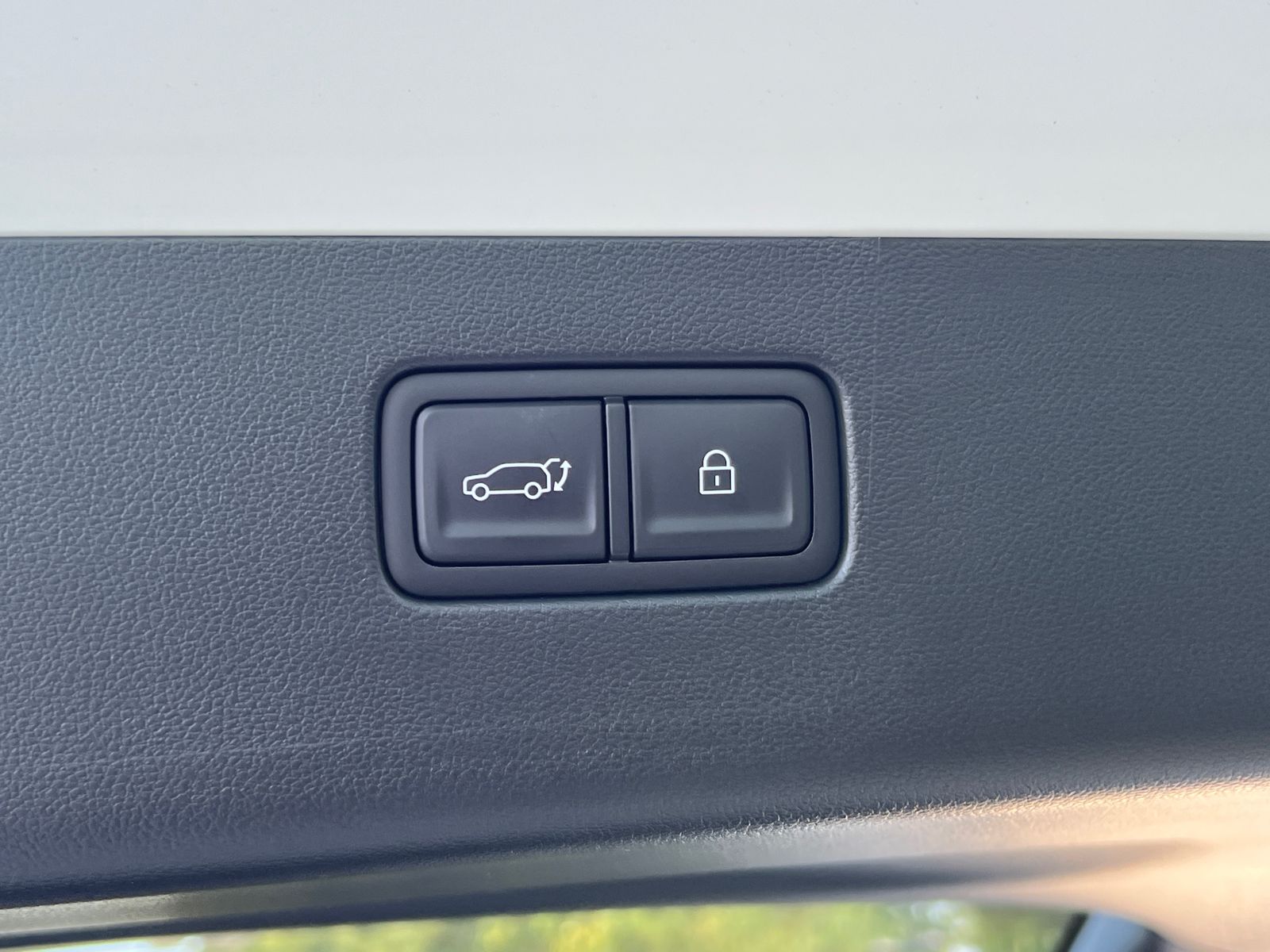 2026 Hyundai Ioniq photo 12
