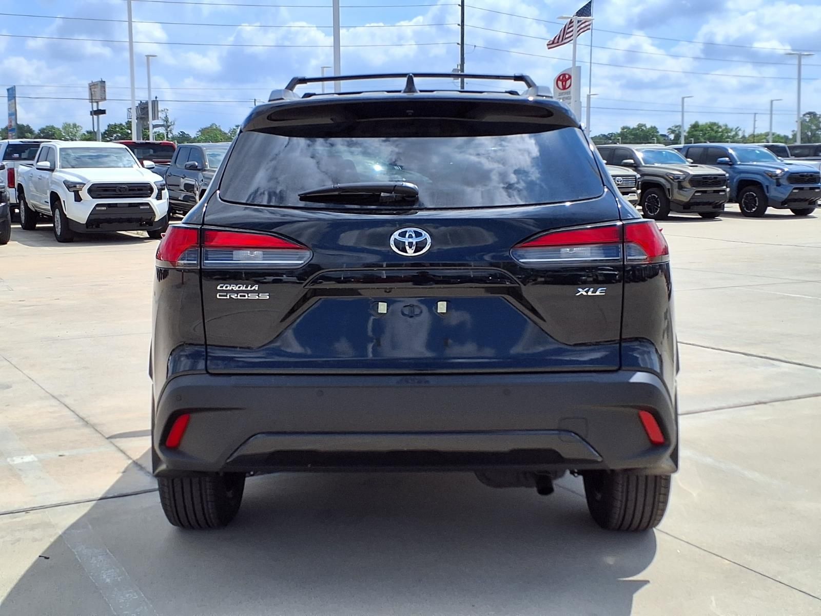 2026 Toyota Corolla Cross XLE - 6