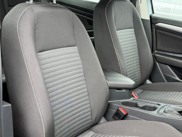 Used 2023 Platinum Gray Metallic Volkswagen 1.5T S image 32