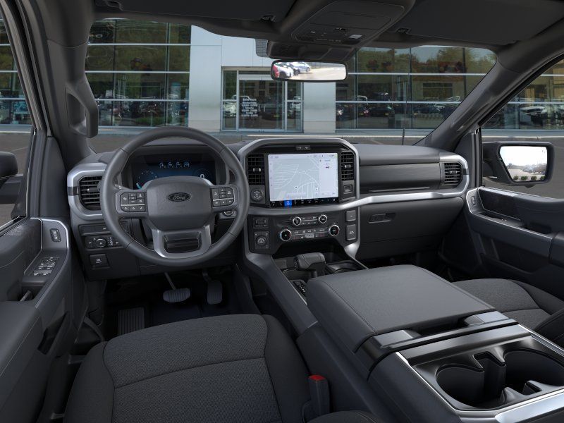 New 2026 Oxford White Ford XLT image 9