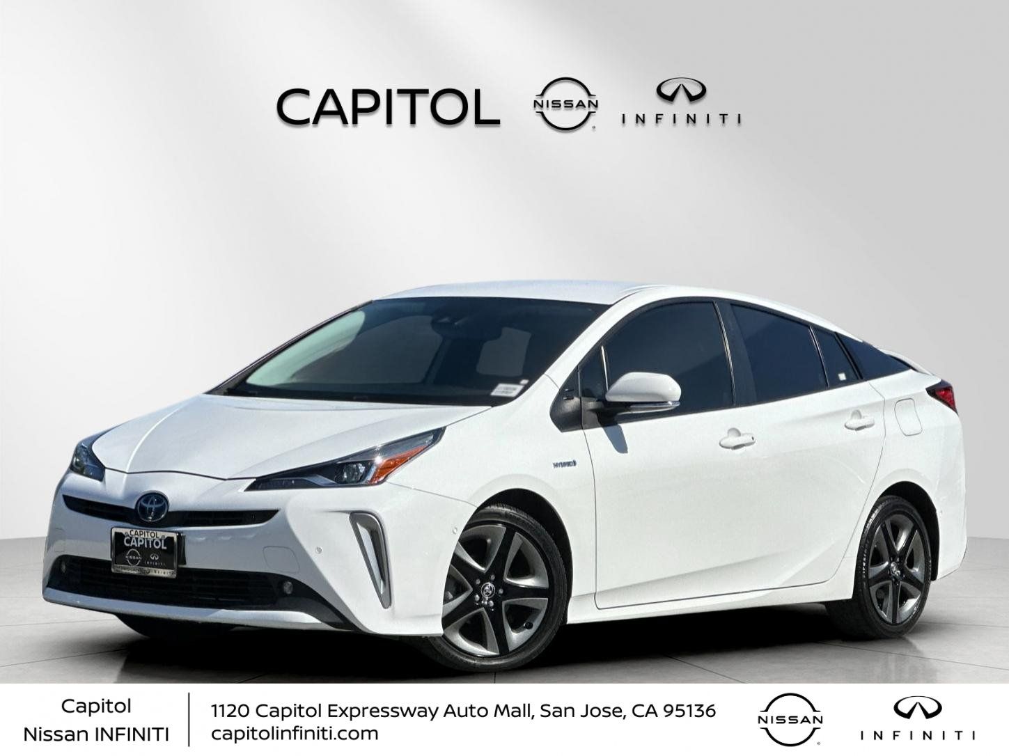 White 2022 Toyota Prius Hatchback Front-Wheel Drive Continuously Variable Transmission
