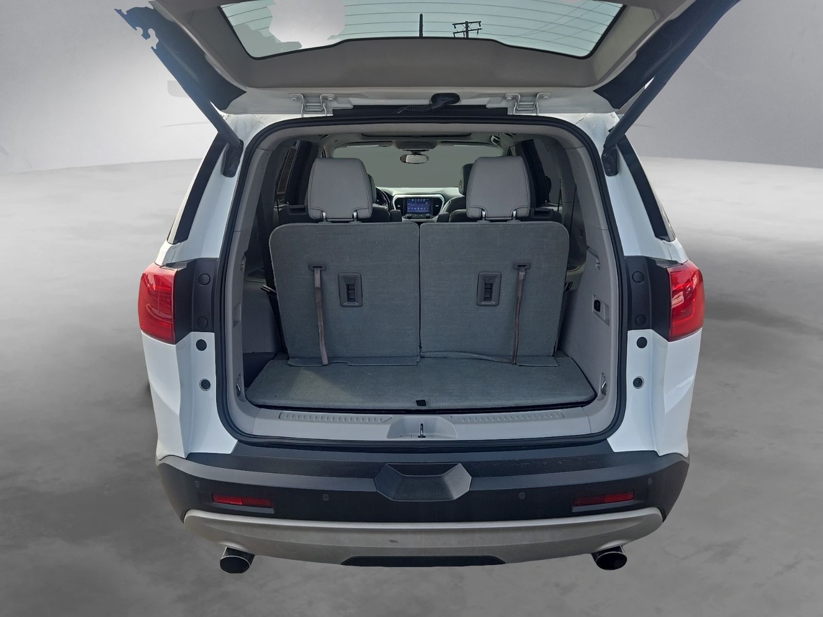 Used 2019 White GMC SLT-1 image 29