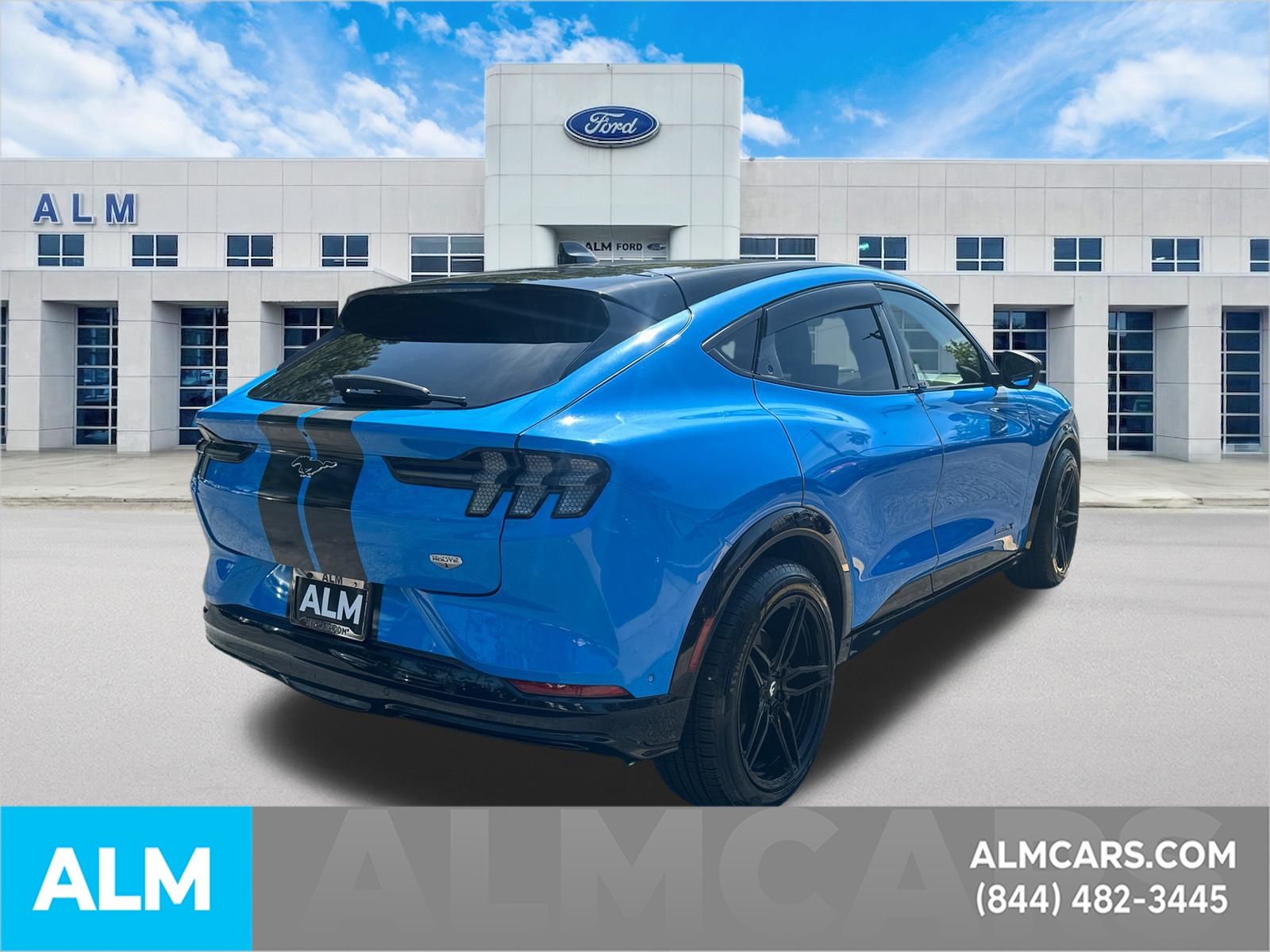 Used 2023 Blue Ford California Route 1 image 5