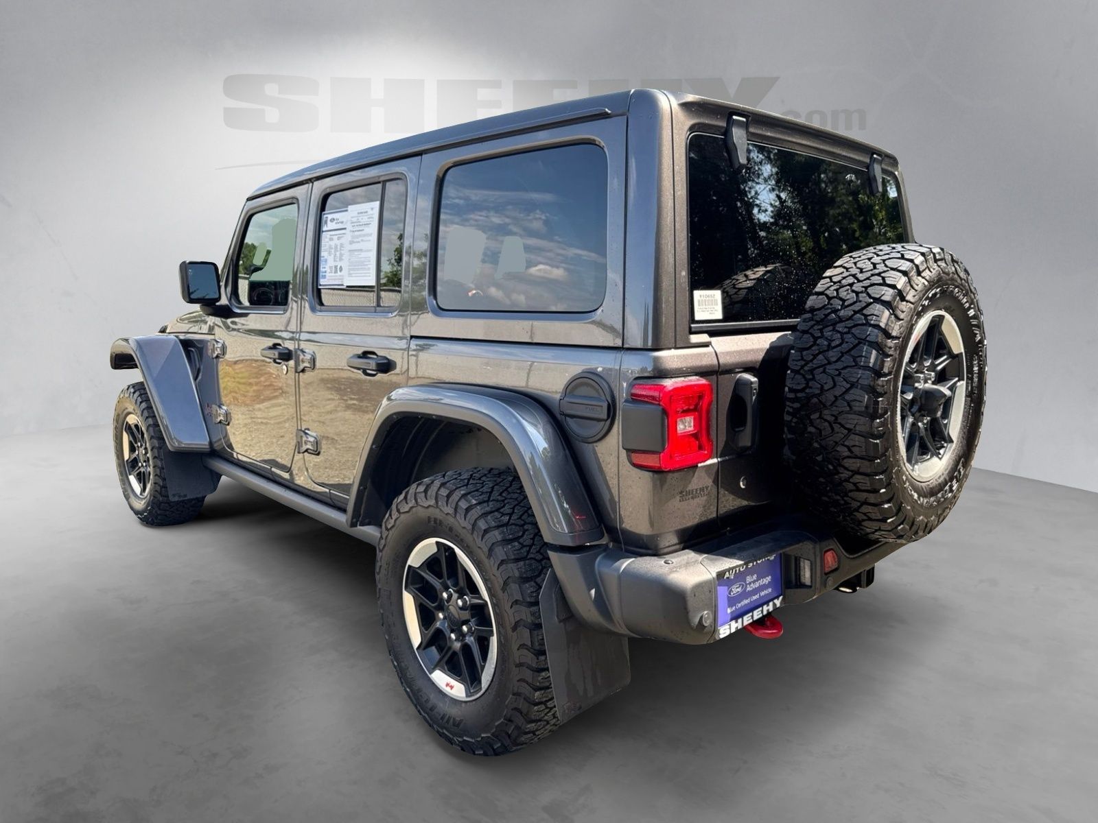 Used 2020 Granite Crystal Clearcoat Metallic Jeep Unlimited Rubicon image 12