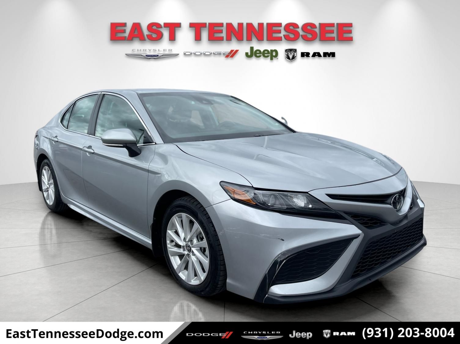 Silver 2024 Toyota Camry SE FWD Sedan Front-Wheel Drive 8-Speed Automatic