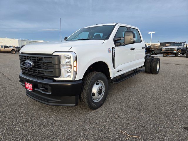2026 Ford F-350SD thumbnail 7